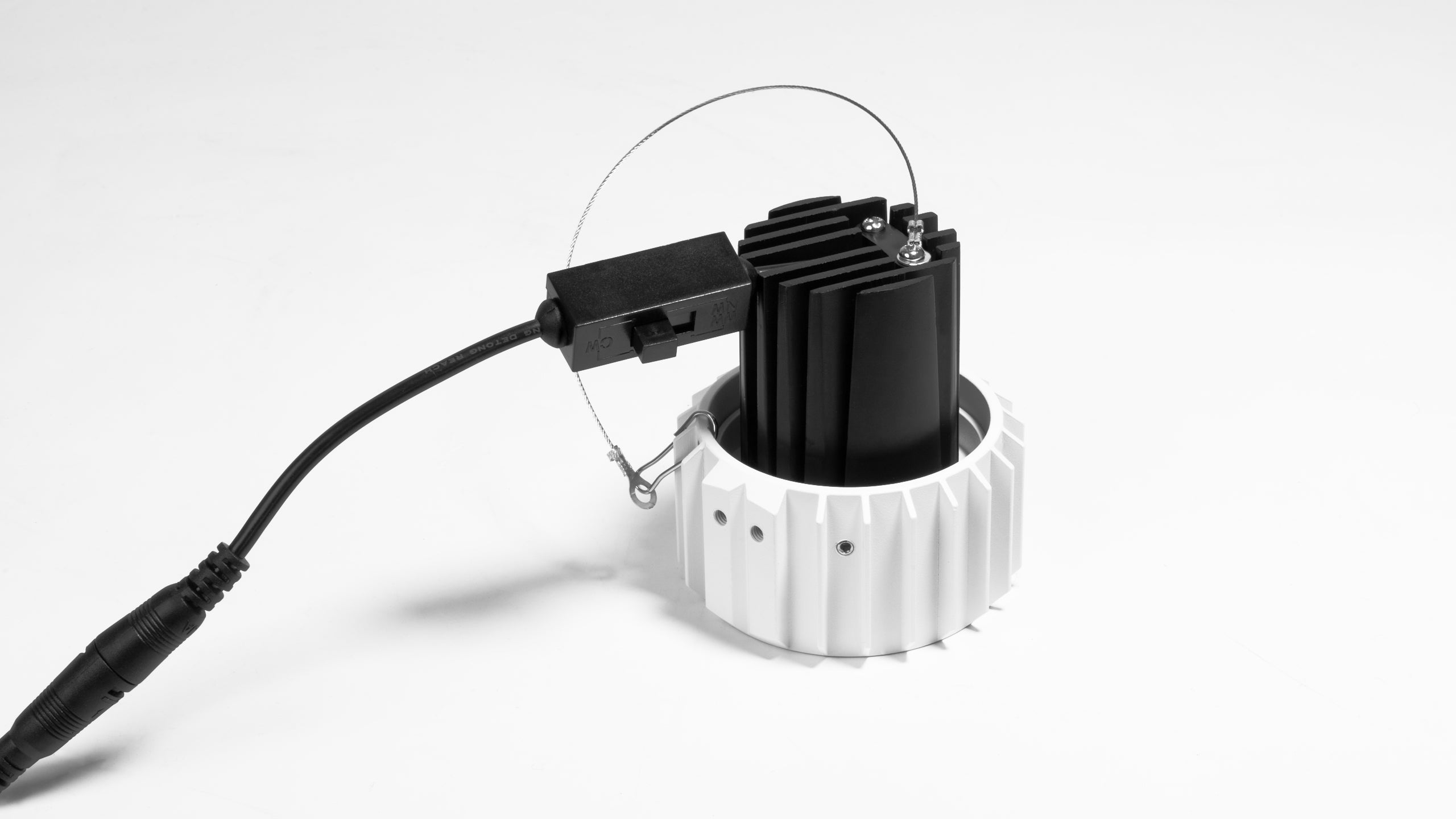 LED луна за вграждане Canis | 3-CCT | UGR<14 | Димиране