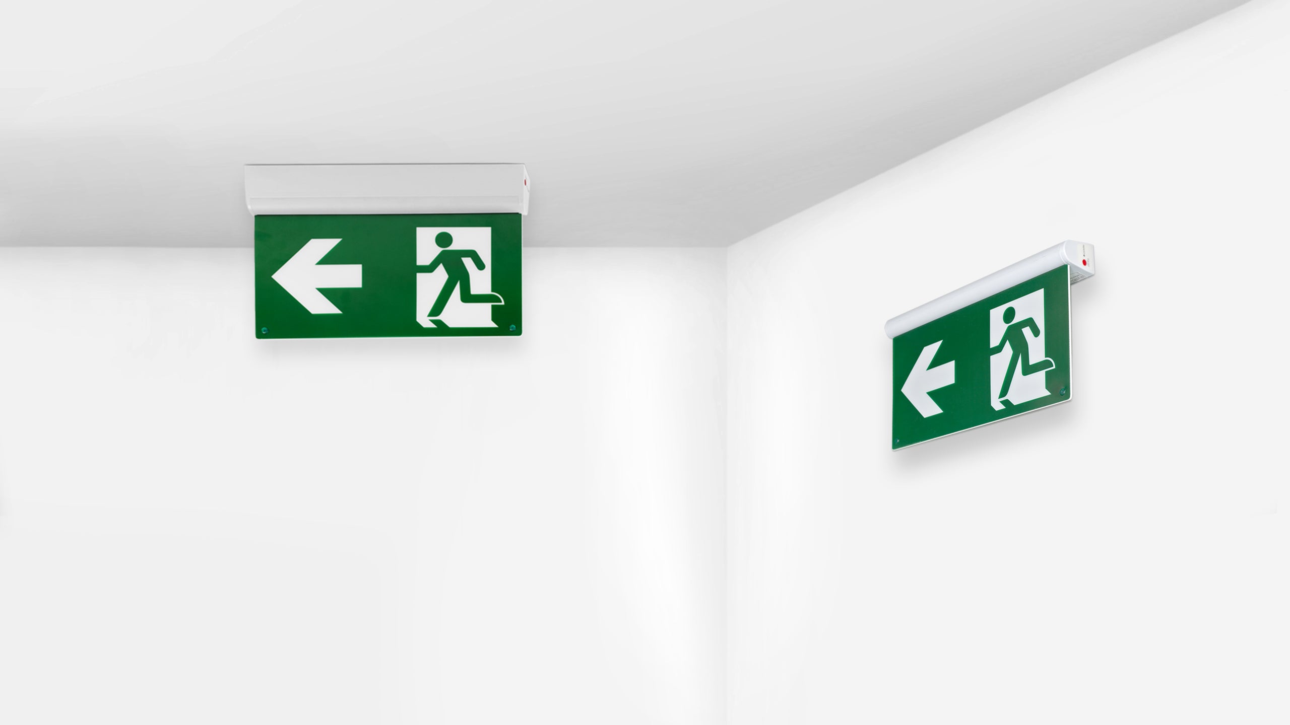 Евакуационна LED EXIT табела Gate | Въртяща се основа | Работа до 3 часа