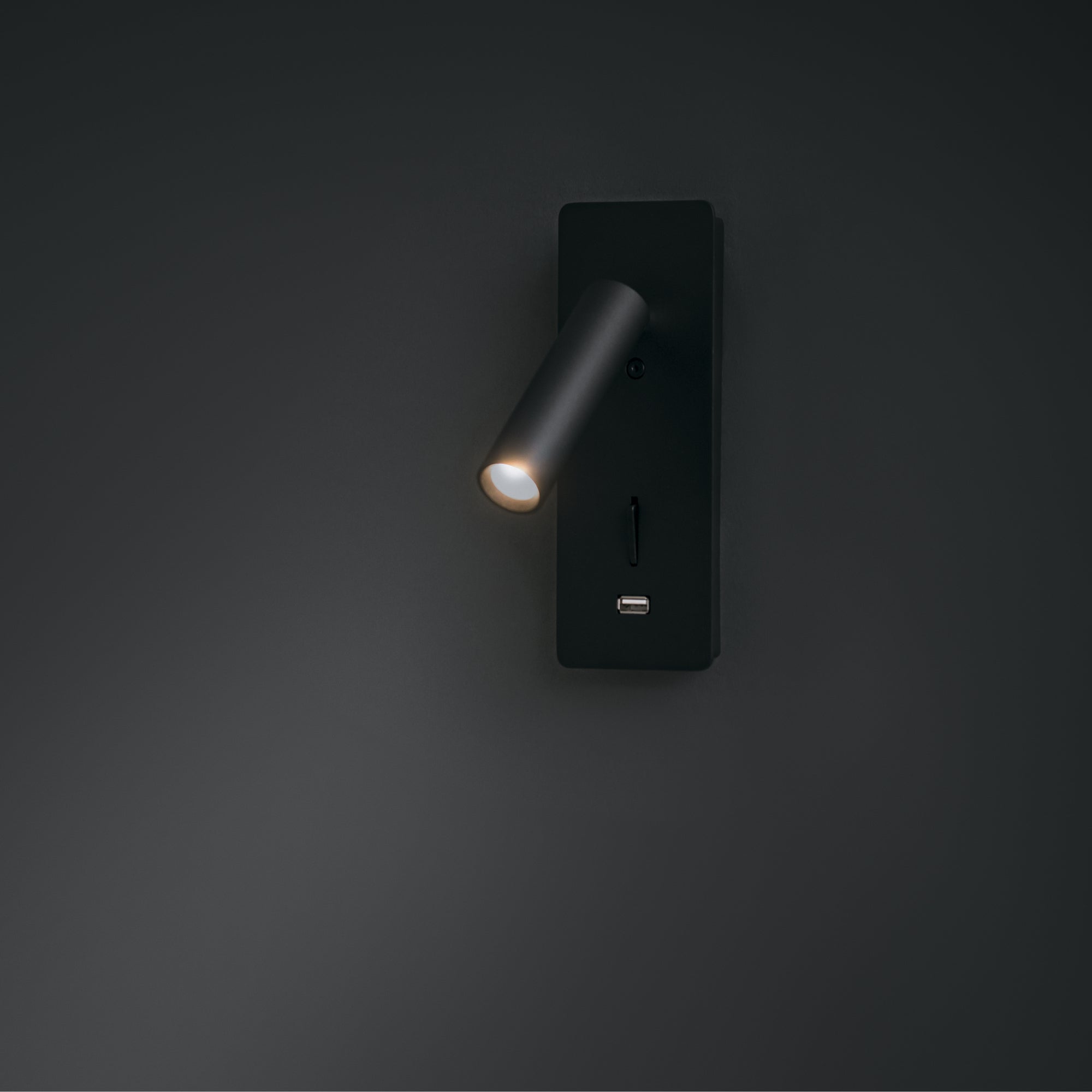 Стенно осветително тяло Modern C041WL-L3B3K