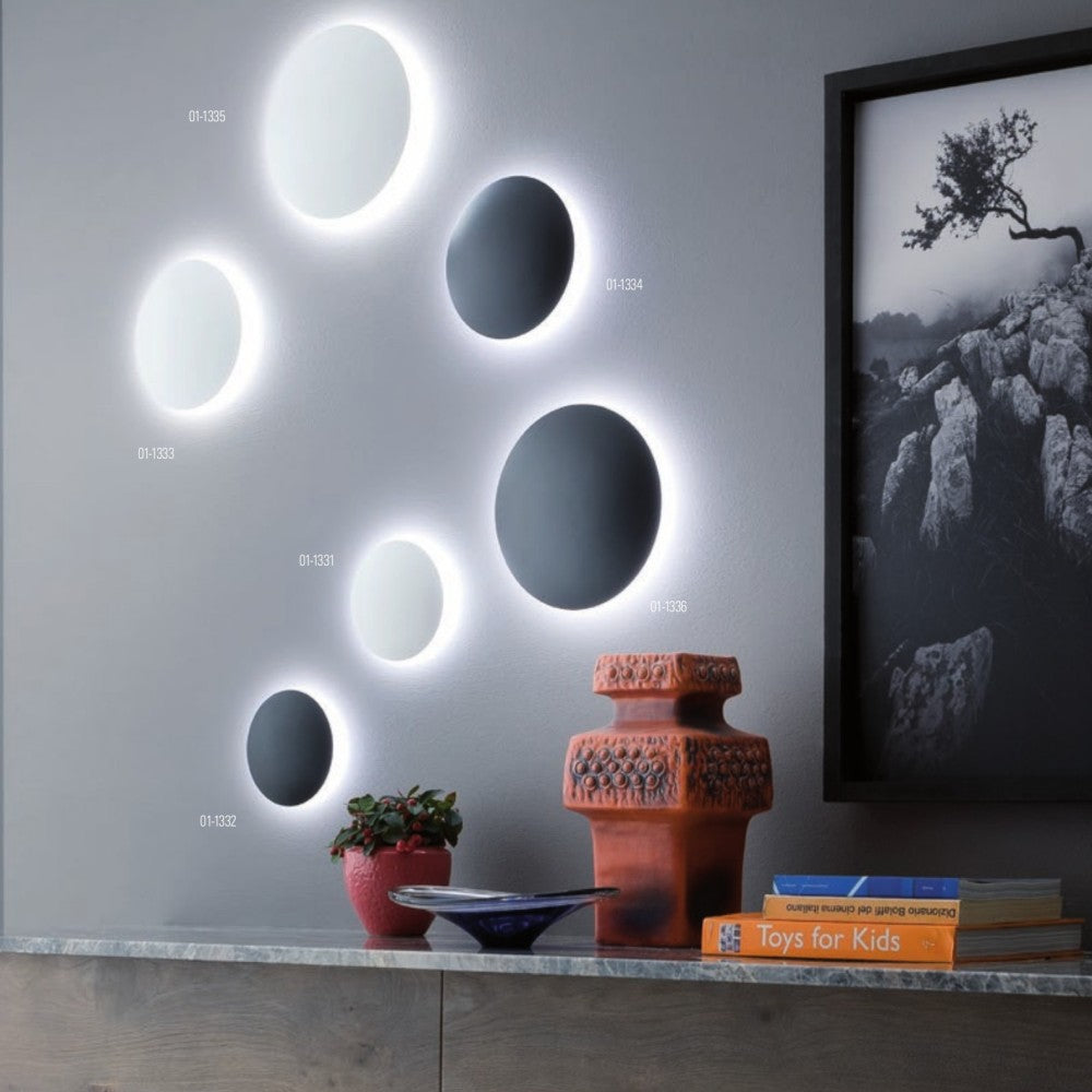 Кръгъл LED аплик Umbra с ореол от светлина