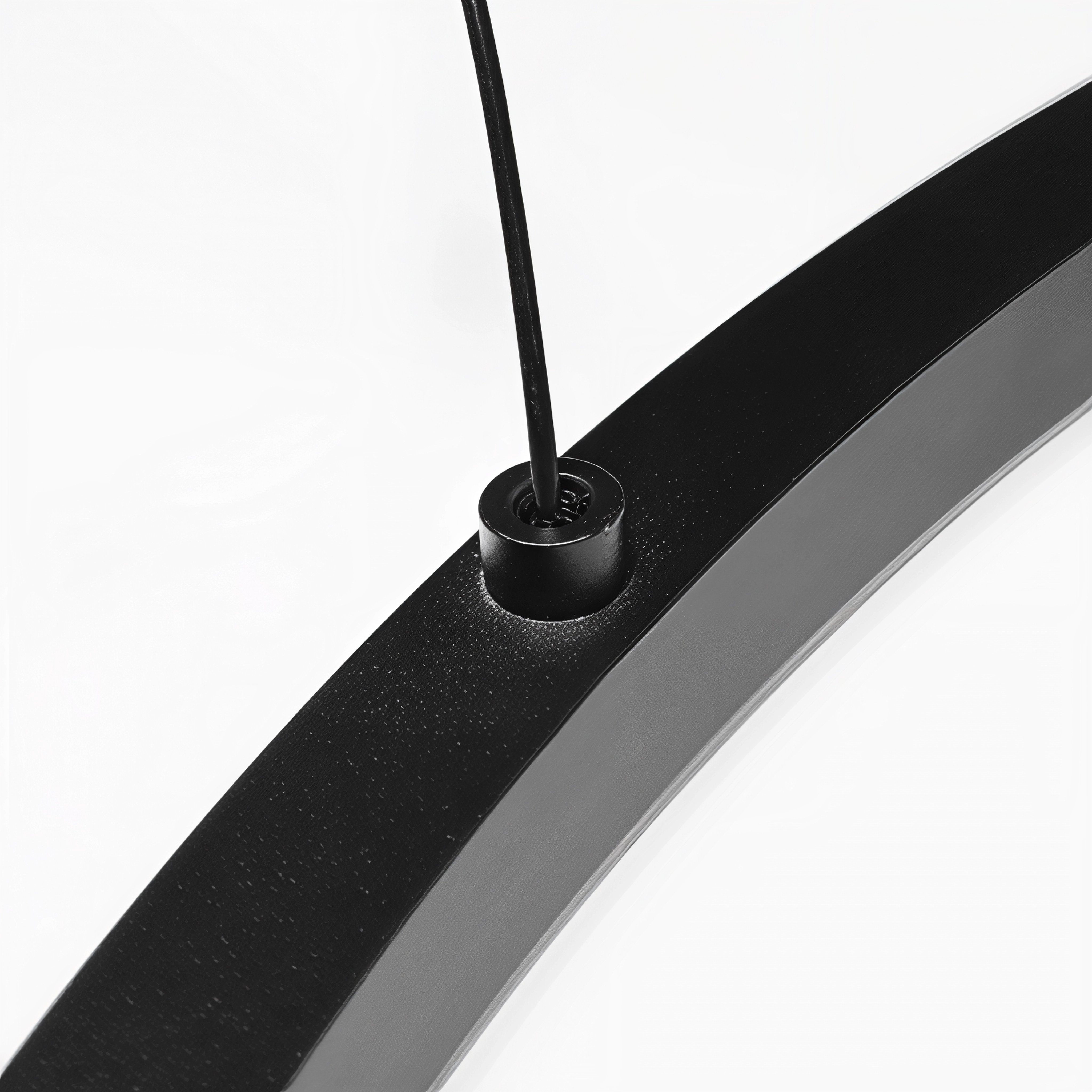 Кръгла висяща LED лампа Loop | Тънък профил | 60cm | 3-CCT | 28W