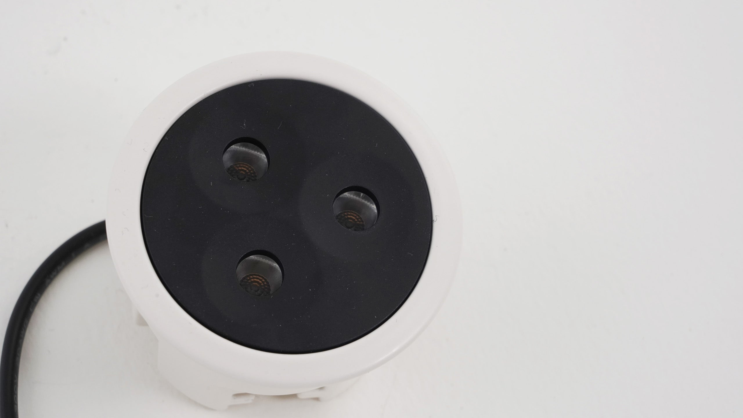 LED луна за вграждане Doma | Три лъча | 8W | UGR<14