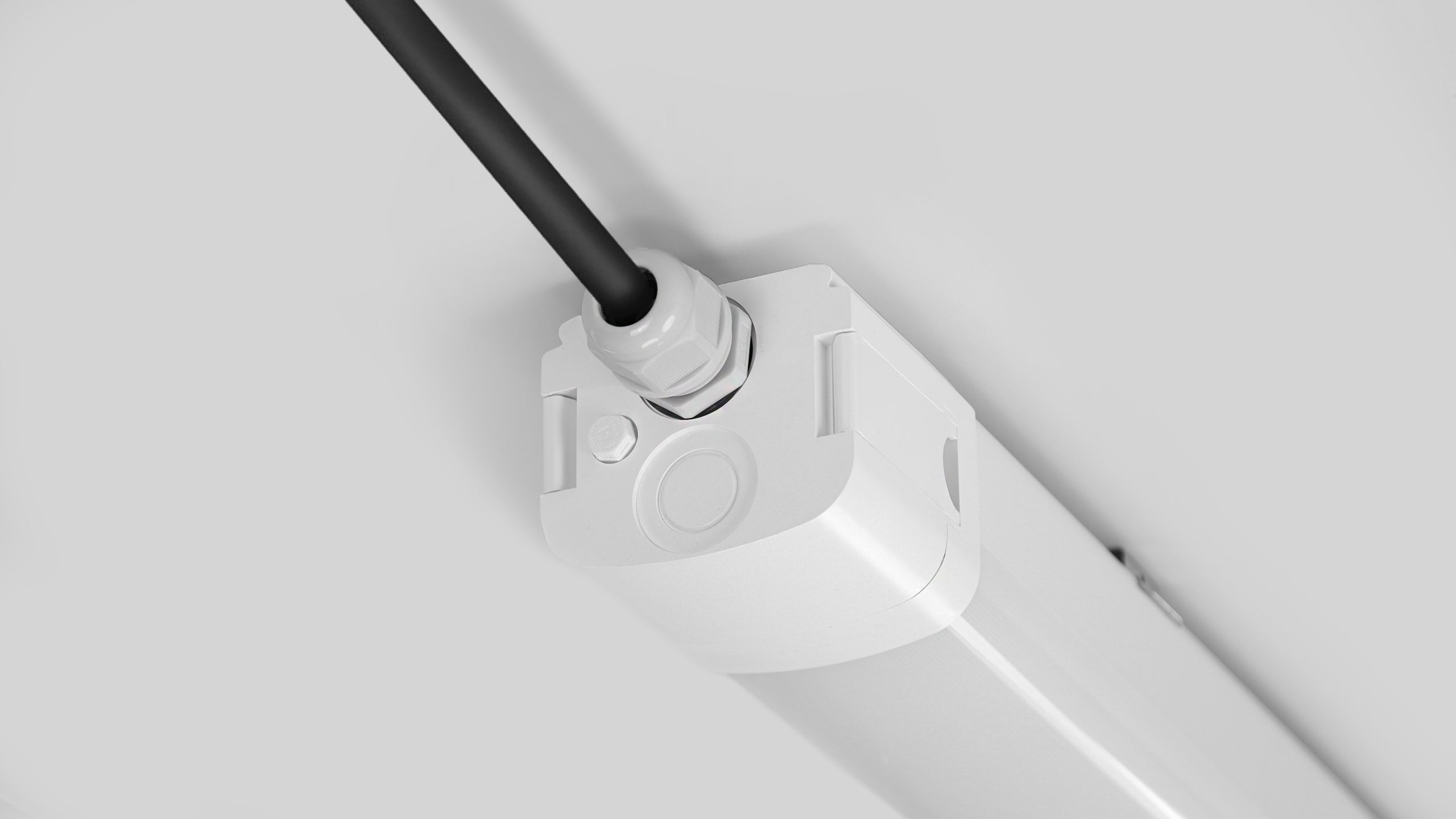 LED тяло за индустриално осветление Alaska | IK10 | IP66 | 4000K