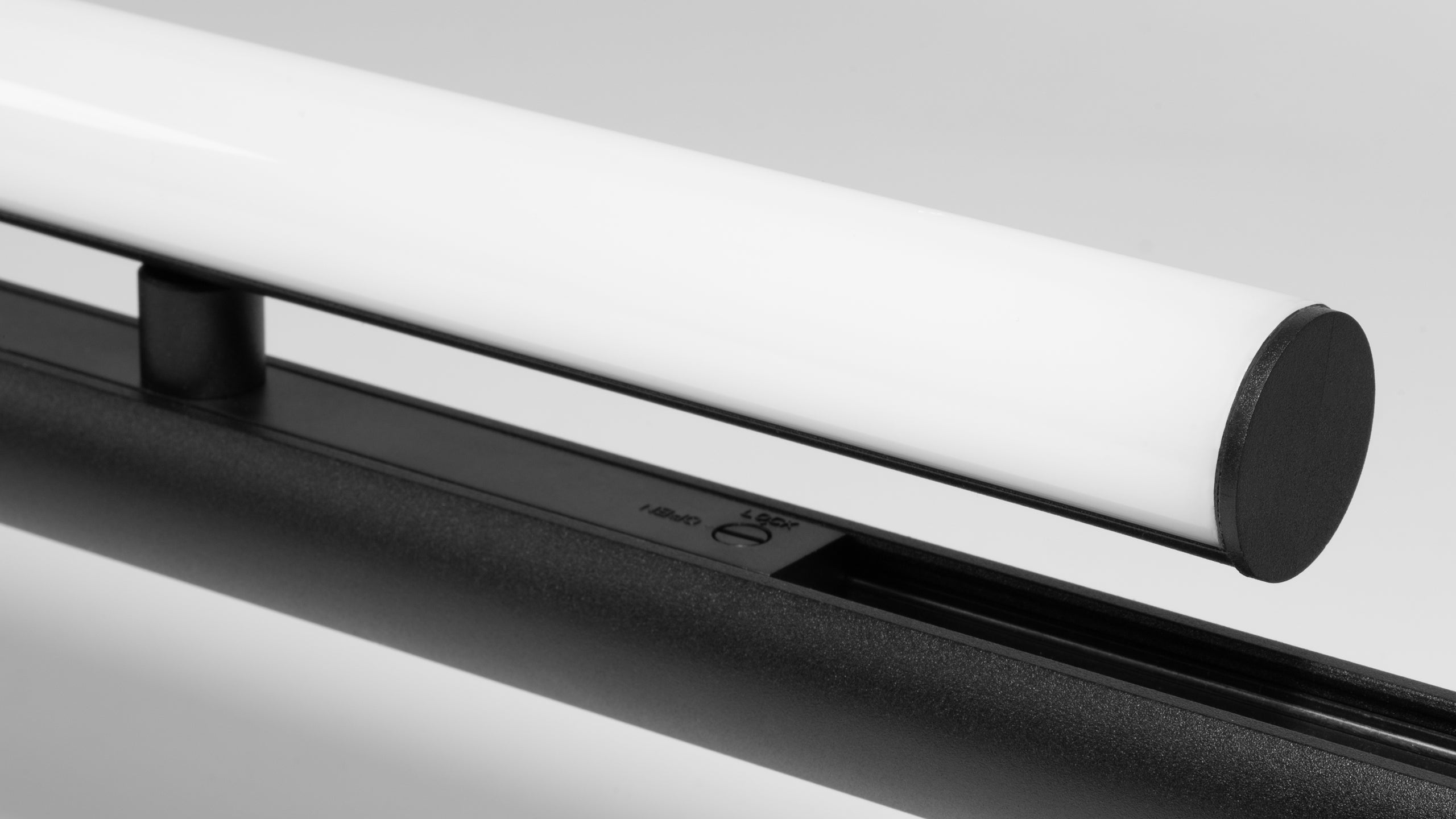 Осветително тяло Vector Magnet за магнитна система Multitrack 23 mm