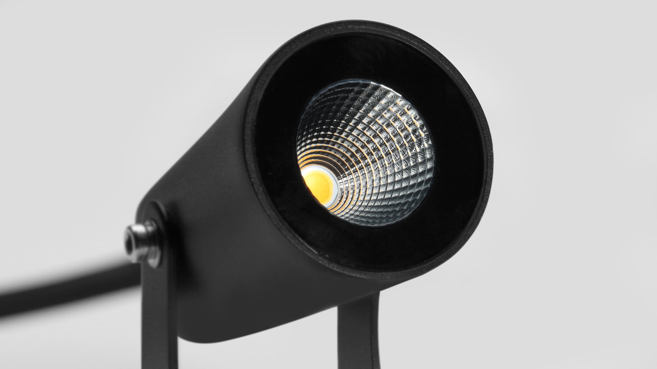 Регулируема градинска LED лампа Ground с лъч 36° (5W)
