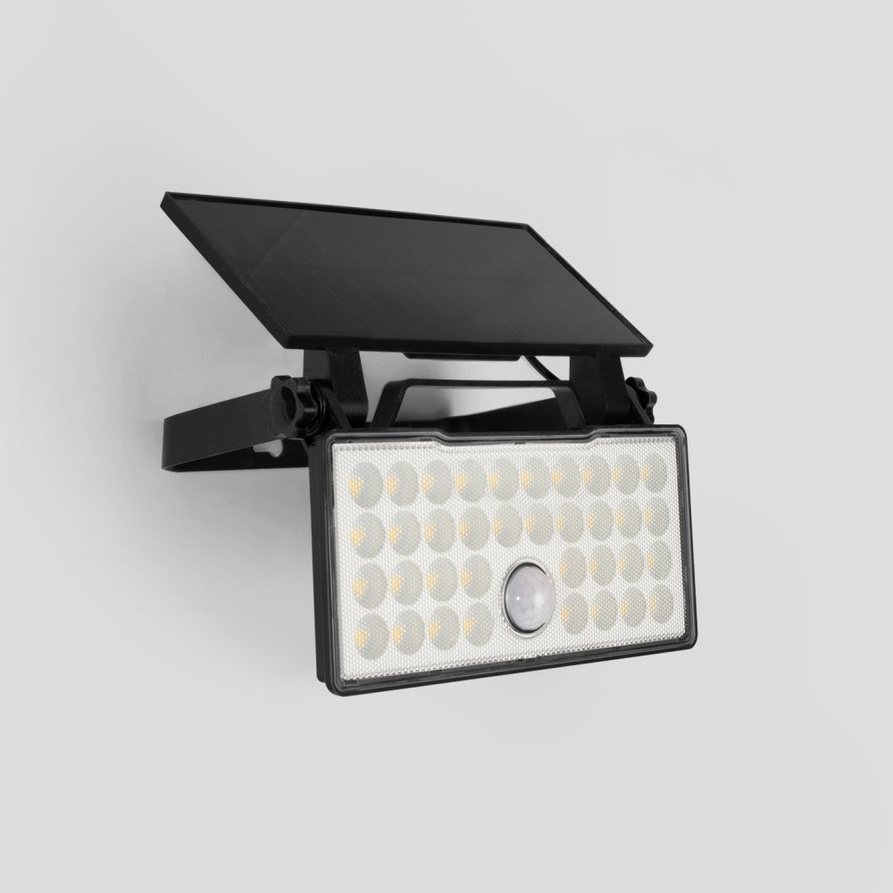 Соларен LED прожектор Croma | PIR сензор | 2.6W | IP65