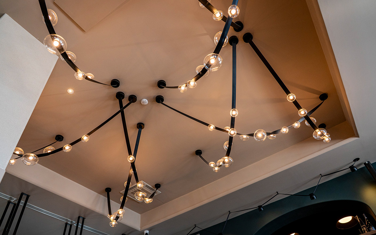 Висяща LED лампа Luxi | Колан | 21W | 300cm