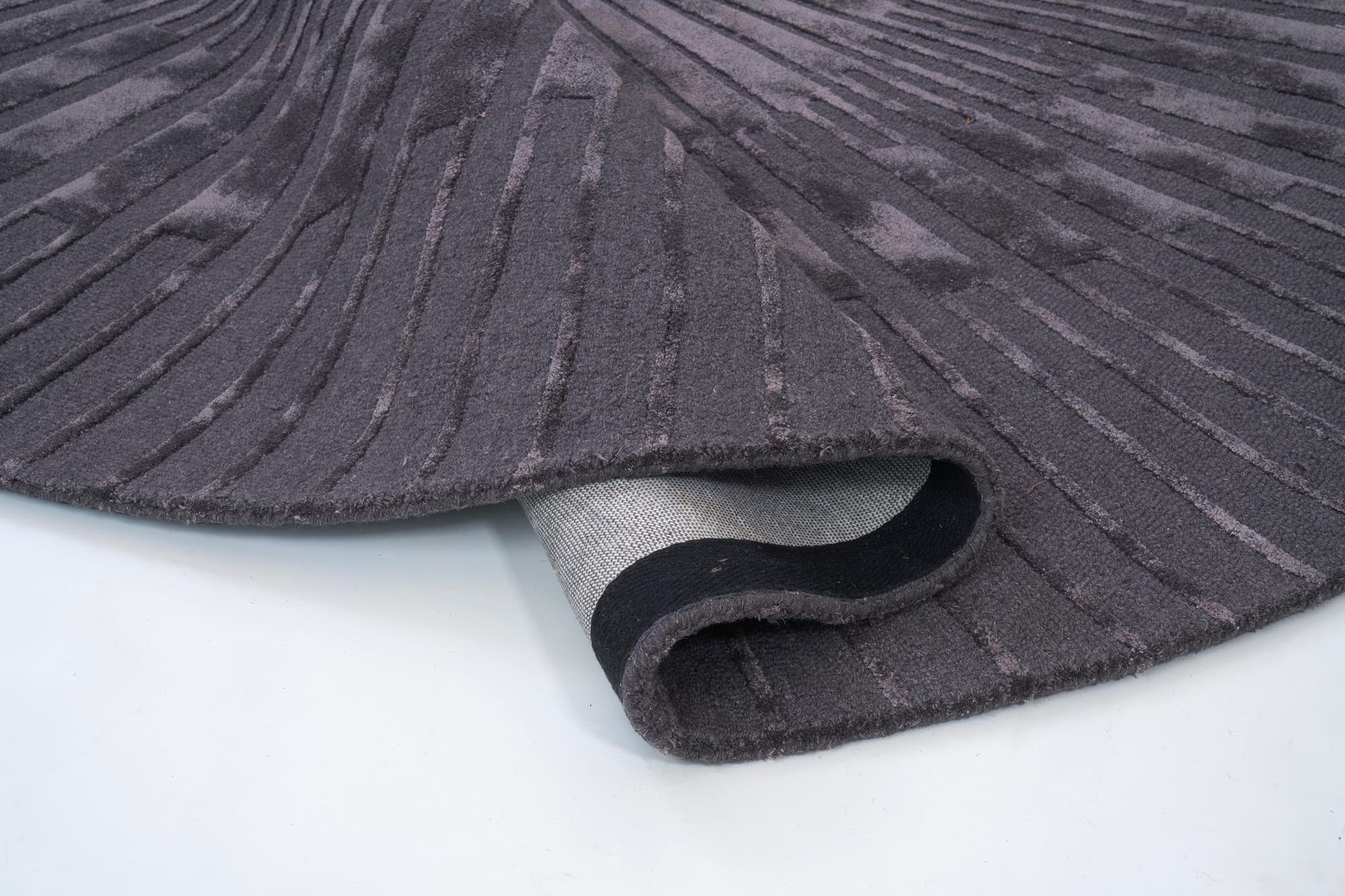Radius Dark Gray - alternate view