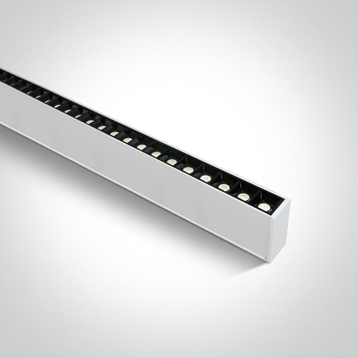 Бял 48pcs Спот UGR17 40W CW (студено бяло) 1300 мм 34° 230V Dark-Light (задълбочен оптичен конус)