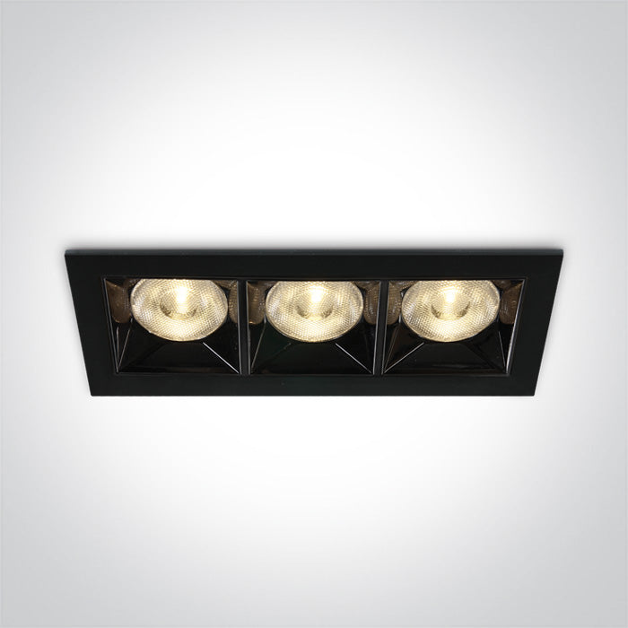 Черен LED 12W WW (топло бяло) 38° IP20 230V