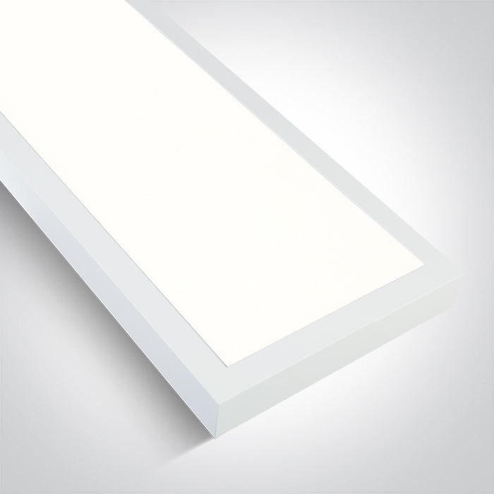 Бял 15x120 30W CCT (регулируем цвят на светлината) UGR19 IP20 230V BACKLIT