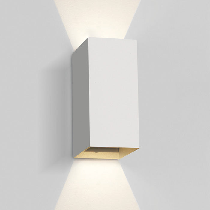 Бял WALL 2x3W WW (топло бяло) IP54 Dark-Light (задълбочен оптичен конус) 100-240V