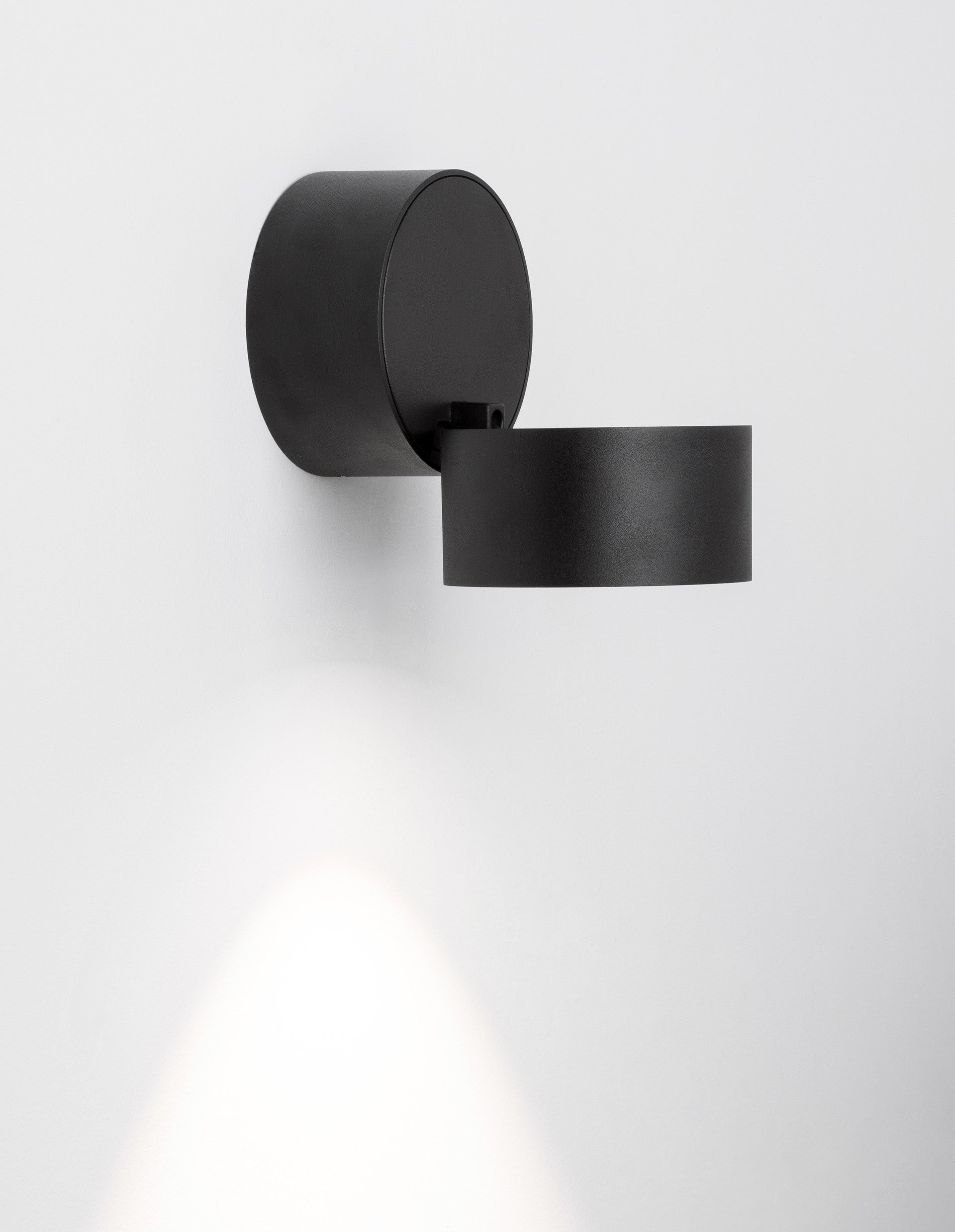Аксесоар UNIVERSAL 13W Matt Black Aluminium