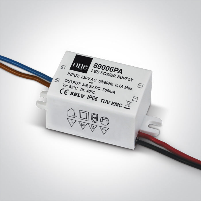 Захранващ драйвер 700mA 2-6W IP66 230V