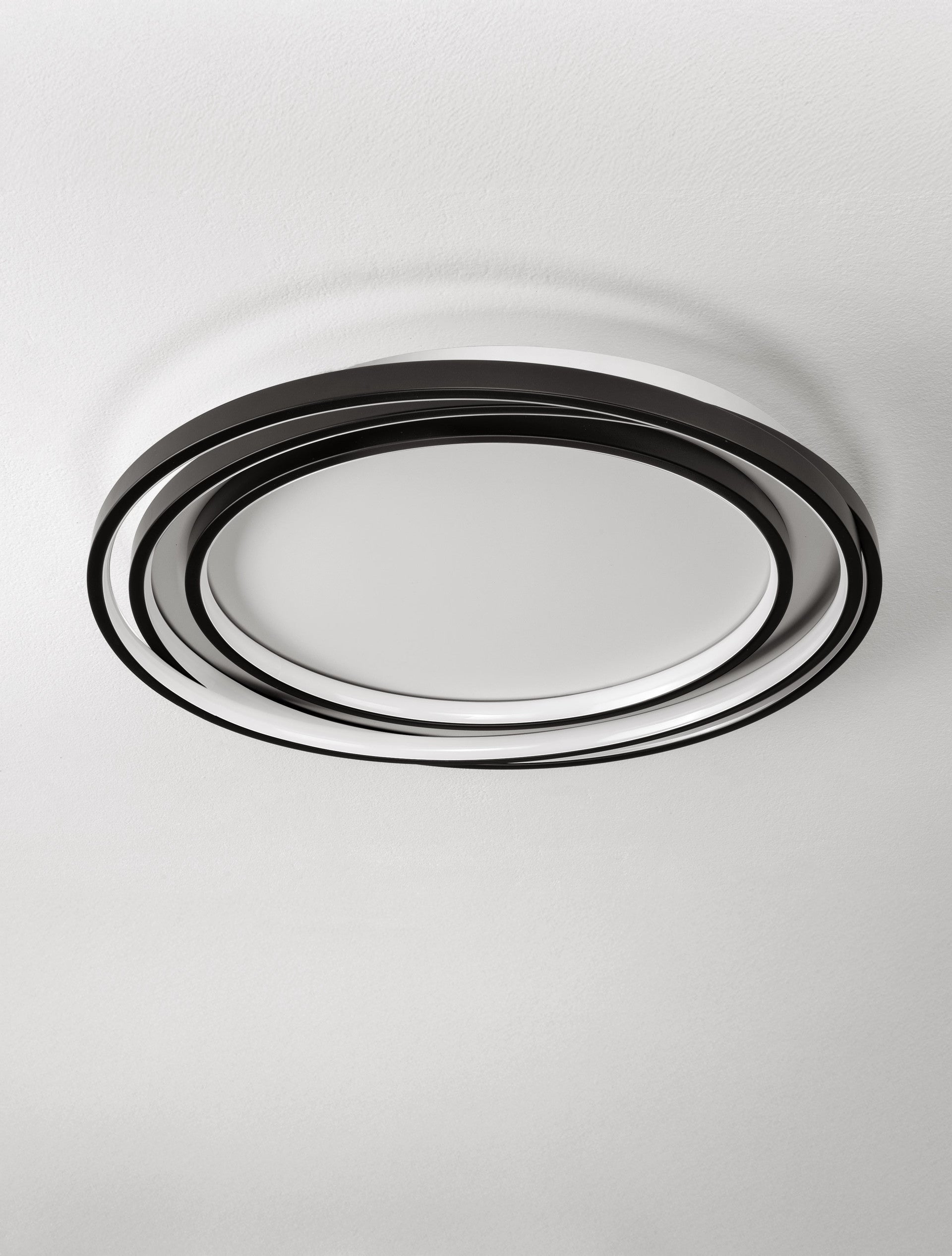 Висящо осветително тяло (пендел) ARBOR 33W LED Матово черен метал и акрил