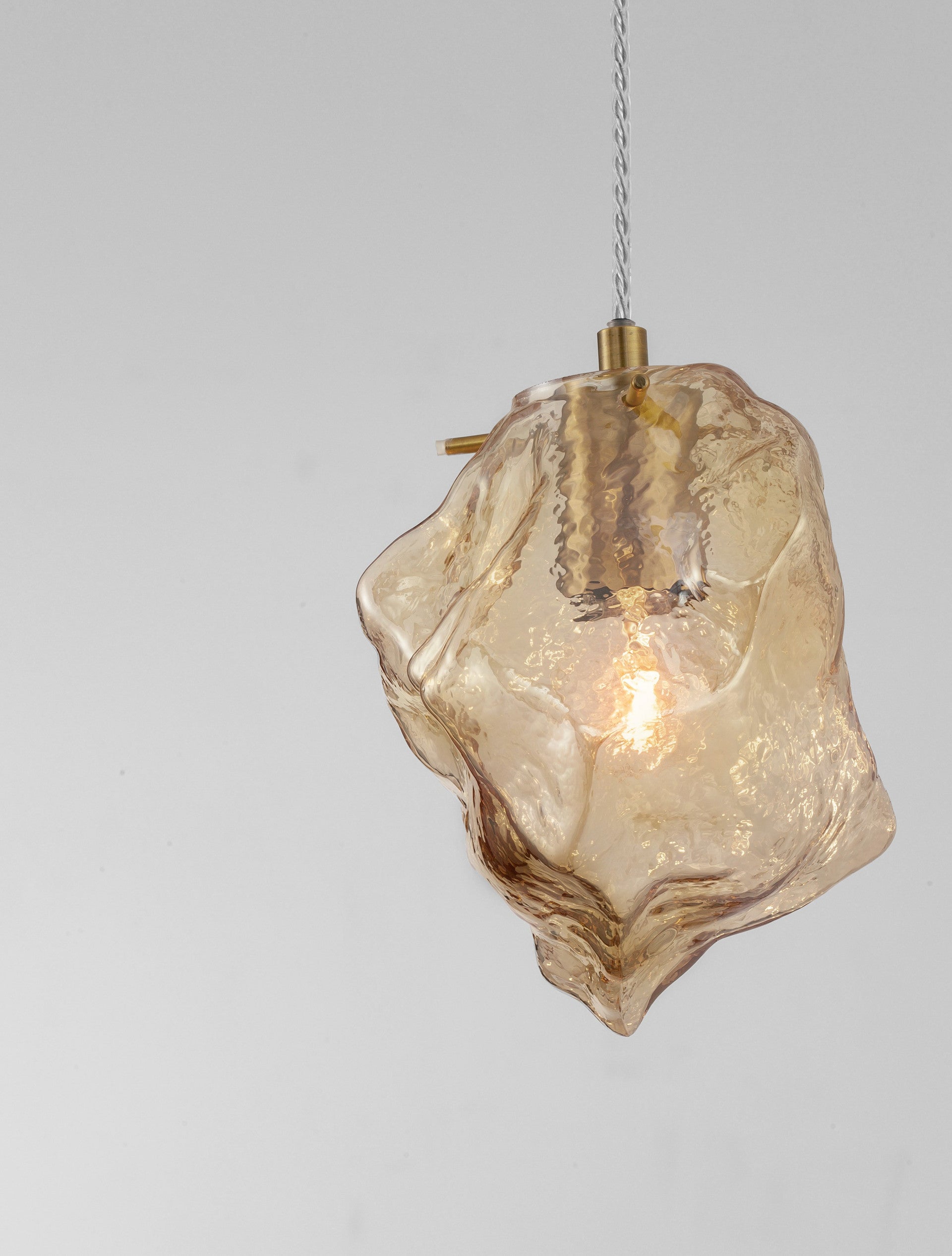 Висяща лампа ODELLE 5W LED E14 месинг злато, кехлибарено стъкло ⌀18