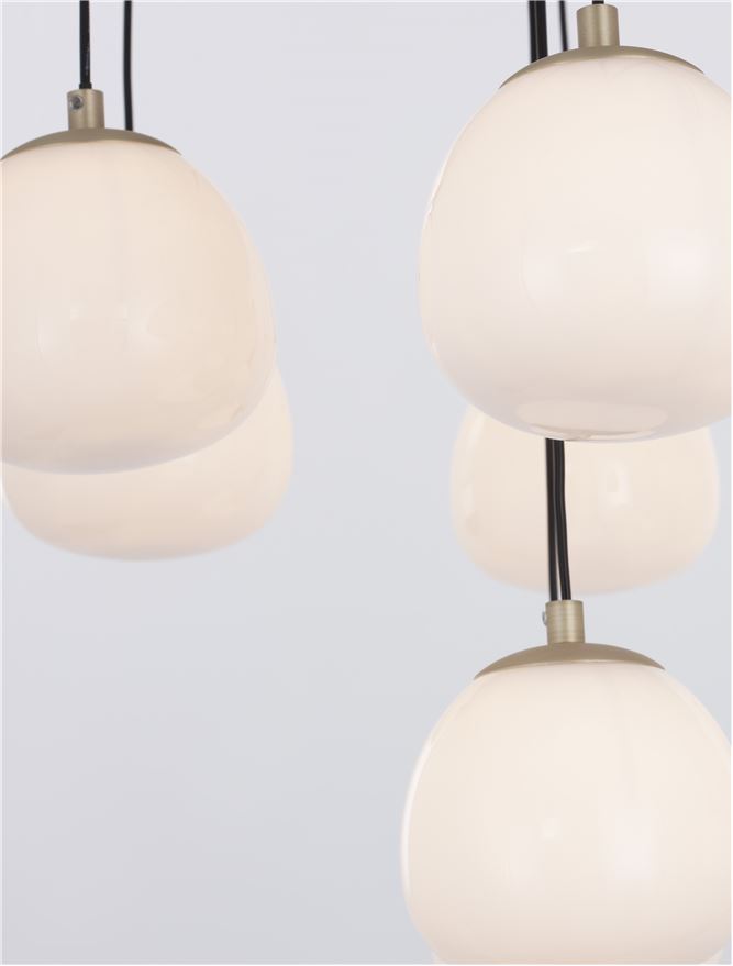 Висящо осветително тяло (пендел) THE EGG 60W LED G9 Злато и матово черно метал, опалово стъкло ⌀75 H70см Регулируема височина