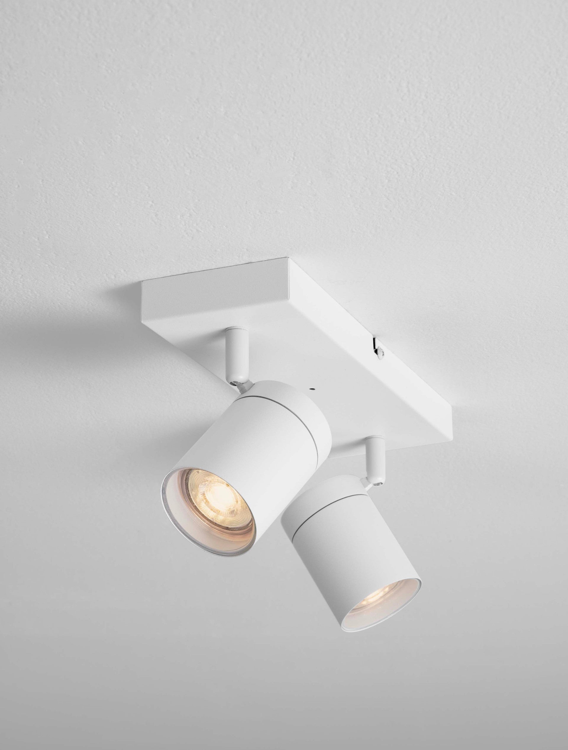 Висящо осветително тяло (пендел) ALMA 20W GU10 Пясъчно бял алуминий IP44