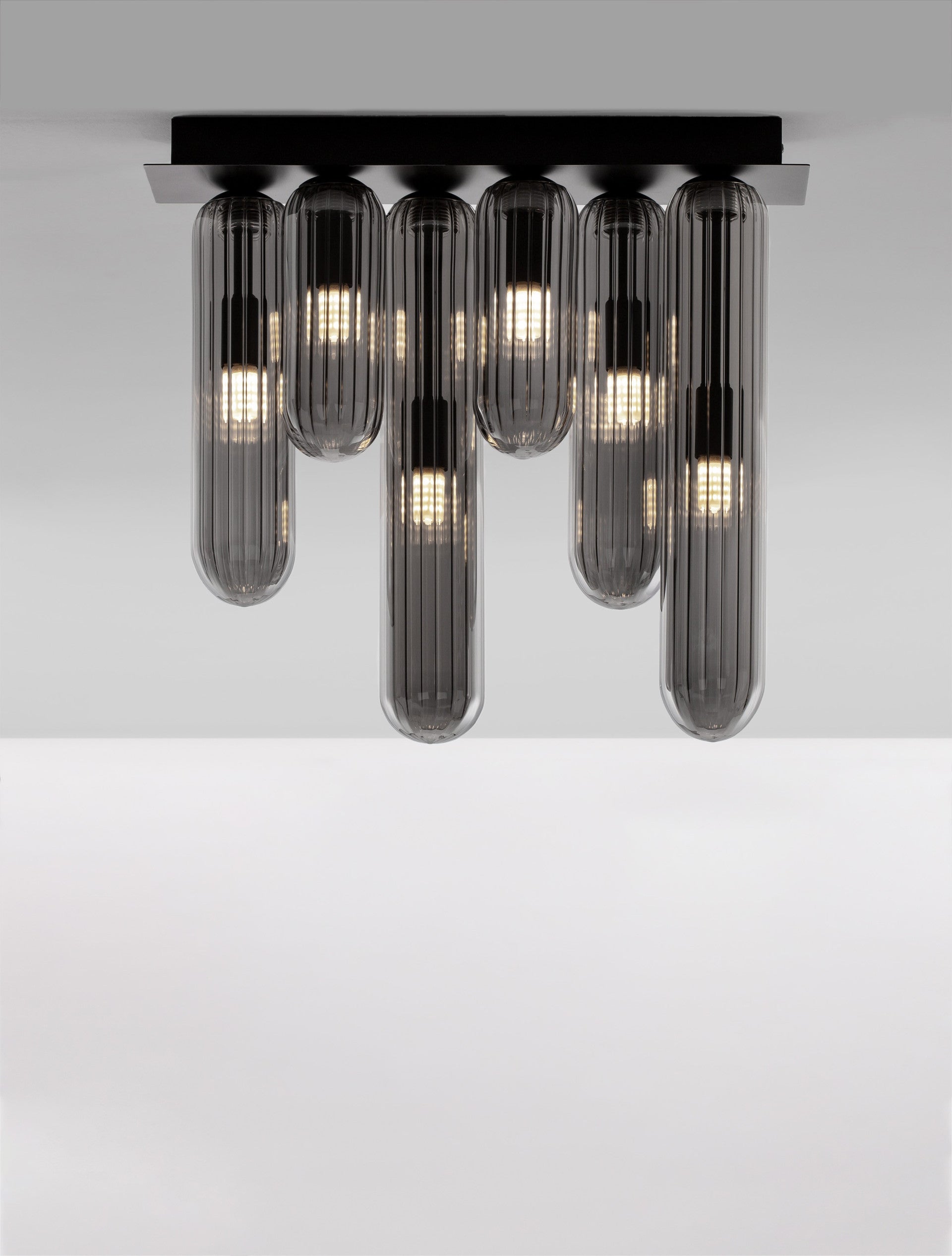 Висящо осветително тяло (пендел) GUSTAVE 30W LED G9 Матово черен, светло опушено стъкло L38
