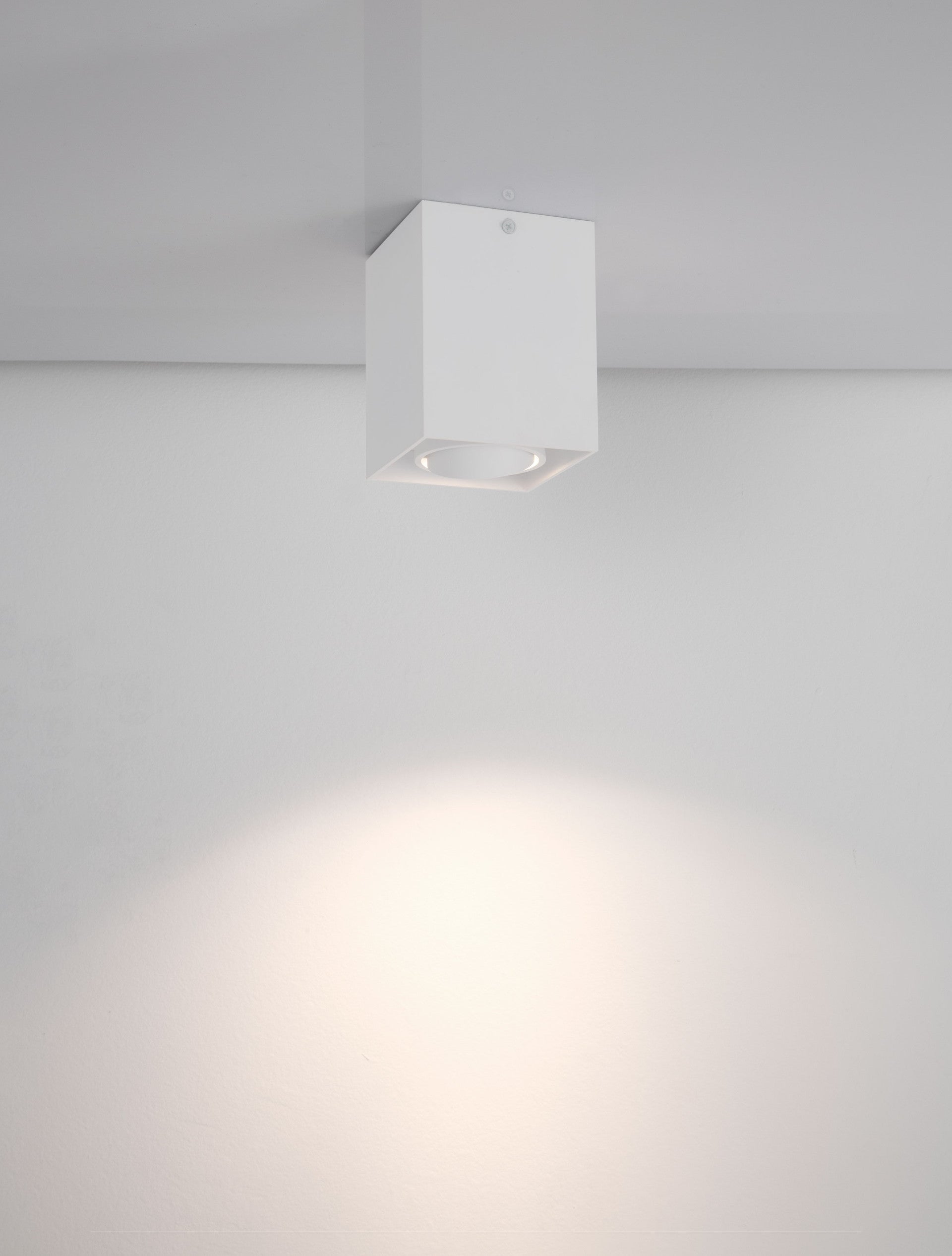 Техническо осветление RENDE 35W MR16 Пясъчно бял алуминий