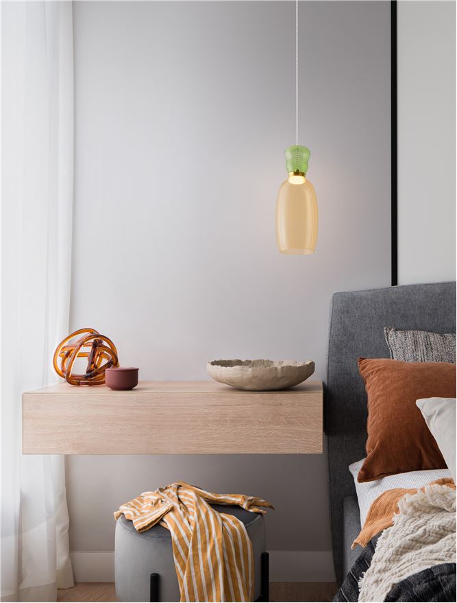 Висящо осветително тяло (пендел) PLUMA 9W LED Златист метал Светлозелено и жълто стъкло ⌀15 H179см