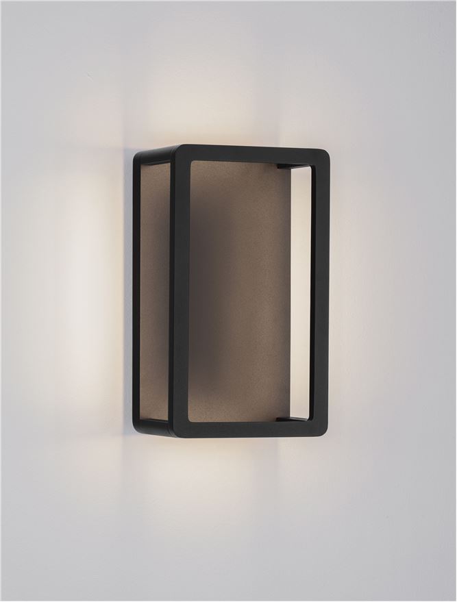 Външен аплик AKMI LED 9W Тъмен антрацит алуминий и матиран поликарбонат L15 W12.5 H26см IP65