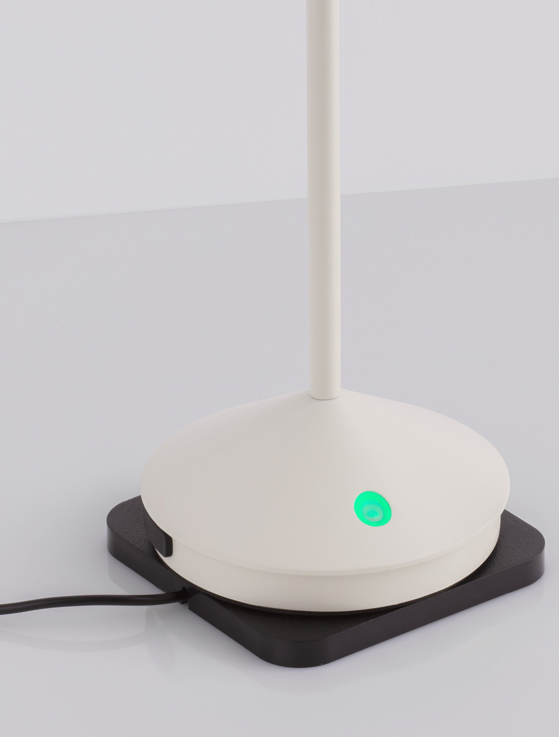 Външен аплик LUMO 2W Пясъчно бял леят алуминий и поликарбонат матиран IP54