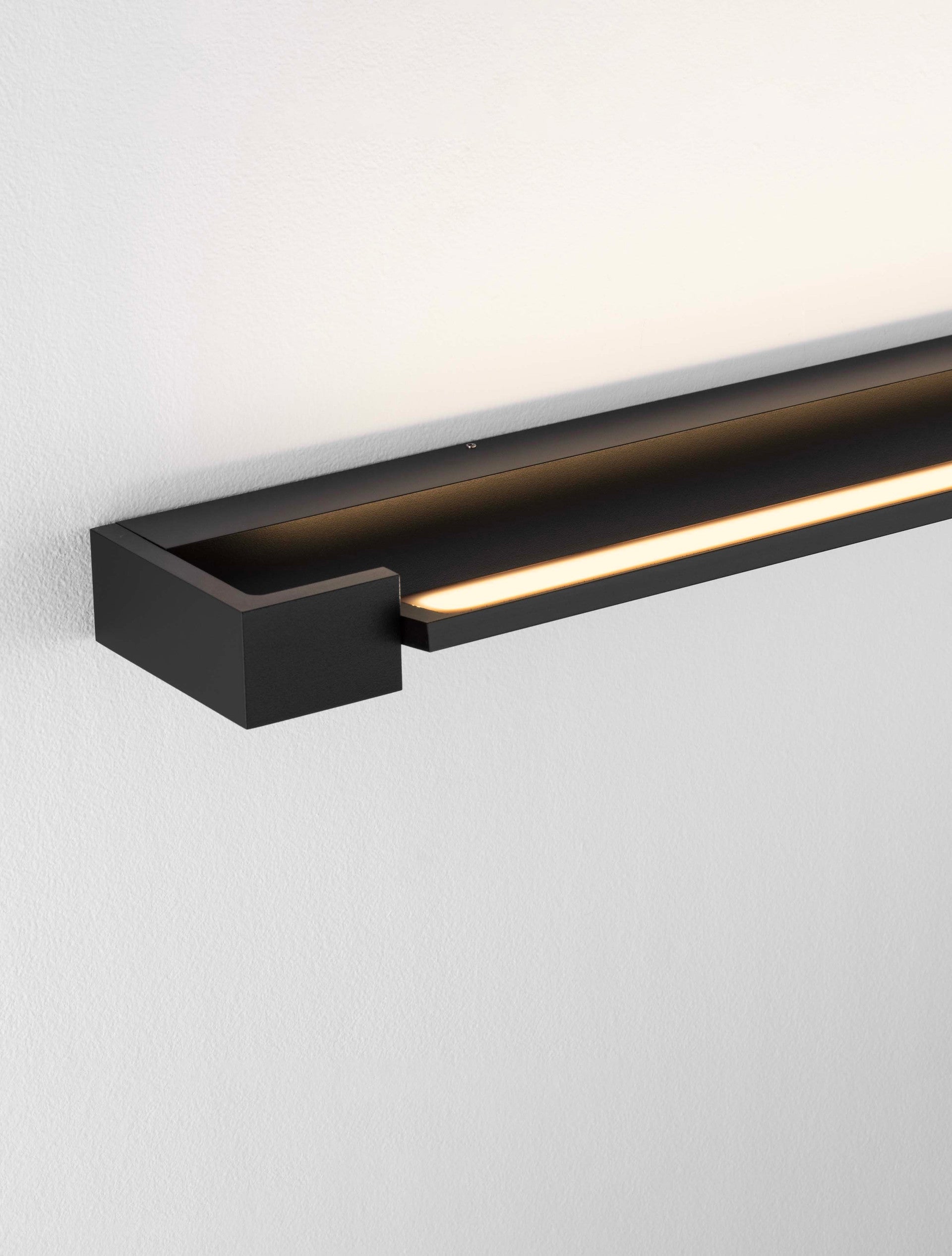Висящо осветително тяло (пендел) ARGA 17W LED Пясъчно черен алуминий L60 W10 H4.2см