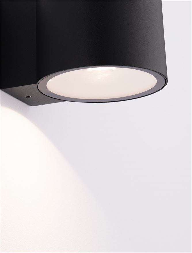 Външен аплик BETA 8W LED Пясъчно черен алуминий и стъкло IP54 3000K