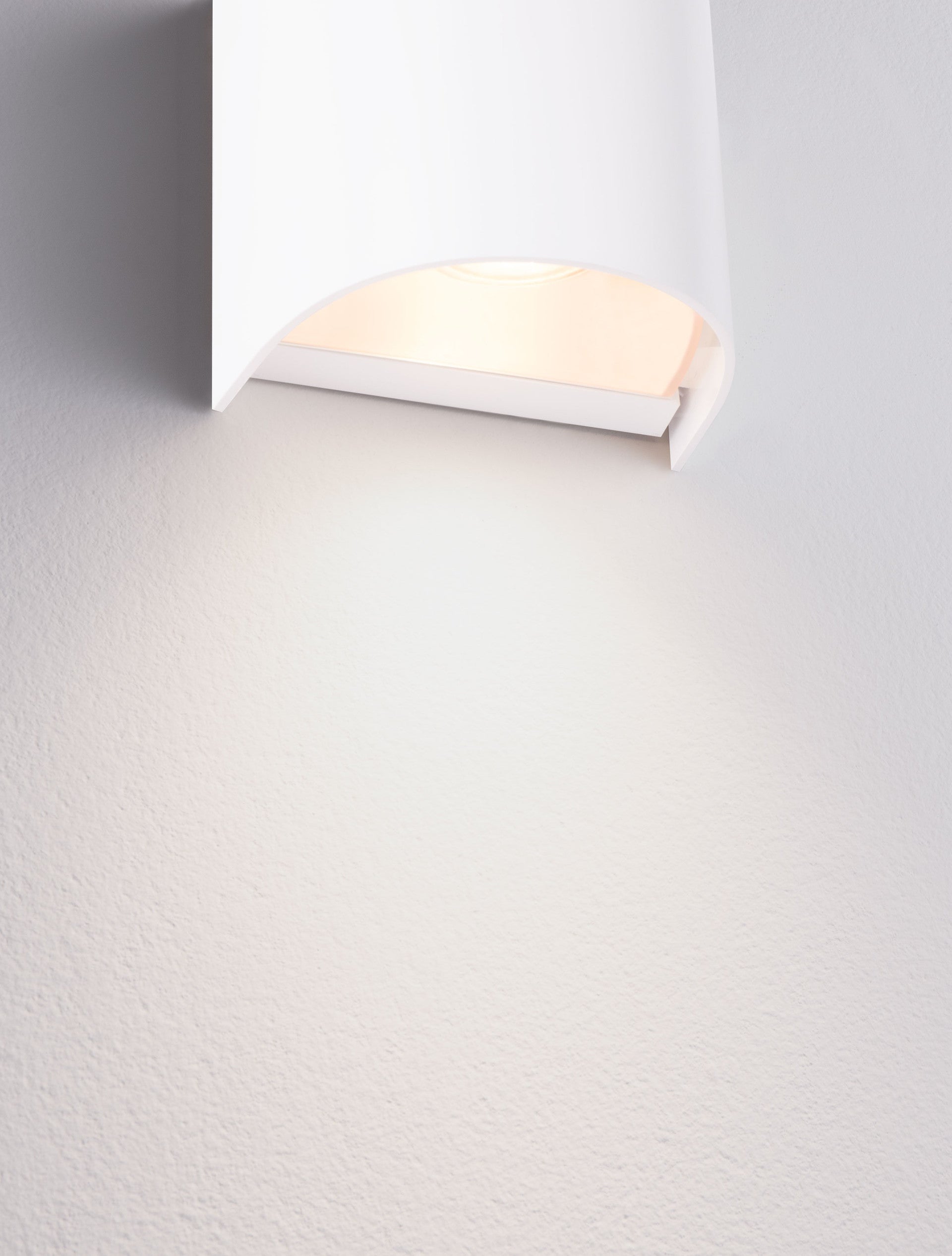 Външен аплик YORK 10W GU10 LED Пясъчно бял акрил и поликарбонат IP65 без крушка