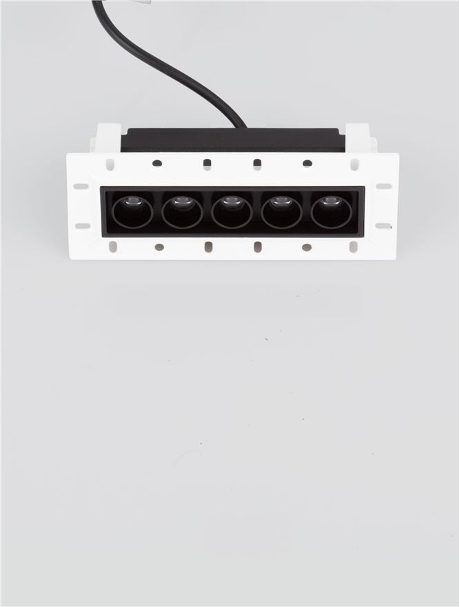Вградено осветително тяло STREALTH 8W Бял без рамка Черен рефлектор IP20