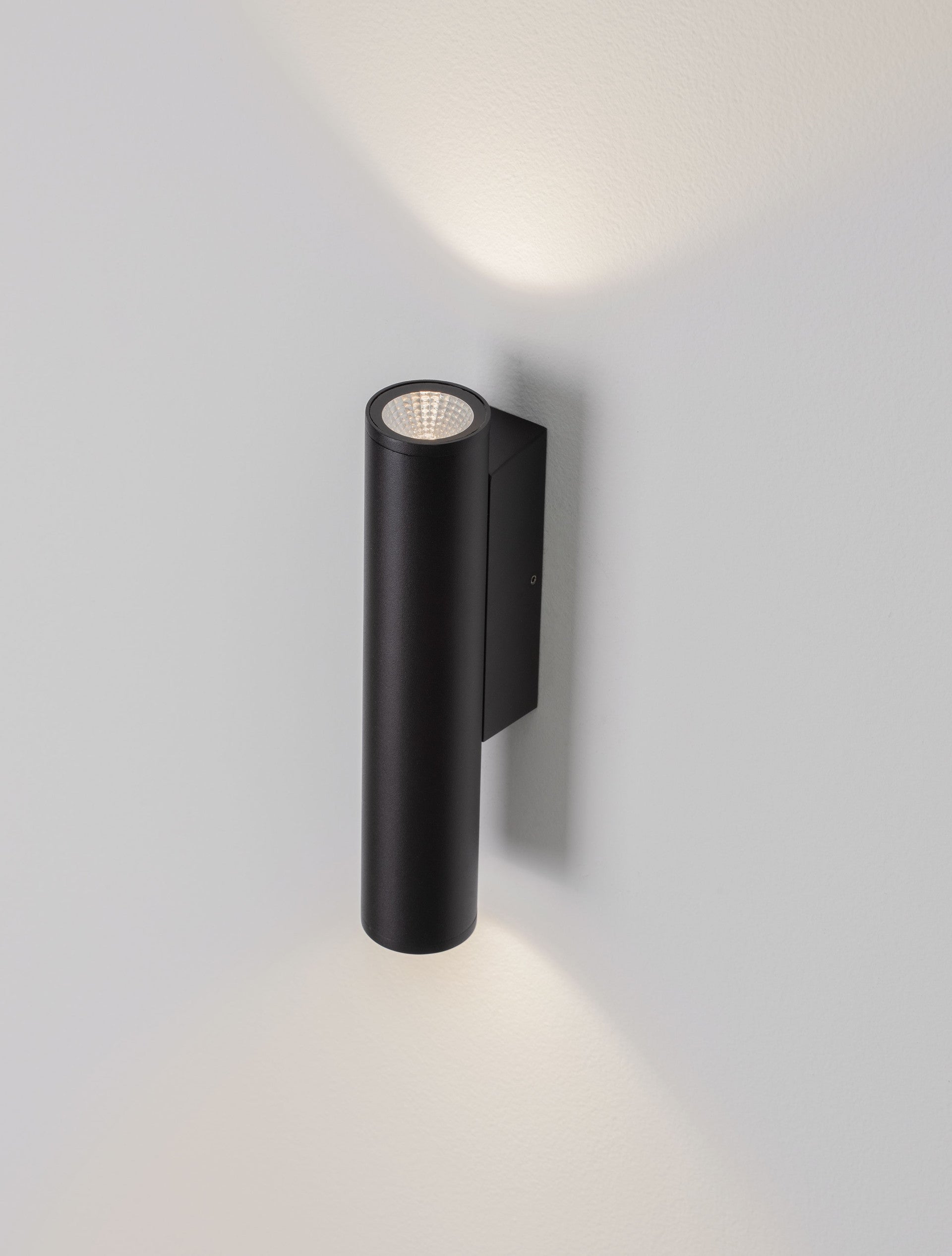 Външен аплик TORRIN 6W LED Тъмен антрацит алуминий и стъкло IP65 2700K