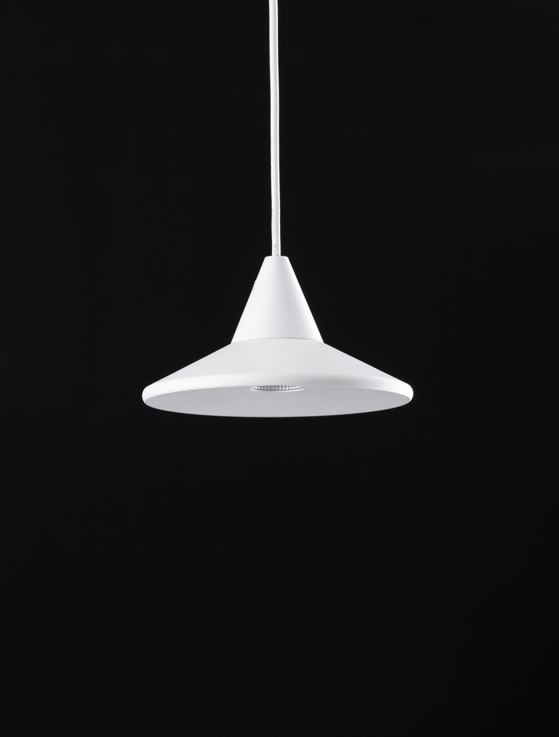 Висящо осветително тяло (пендел) DRO LED 6W 220-240V Триак димируем Матово бял алуминий Регулируема височина ⌀9.2 H150см