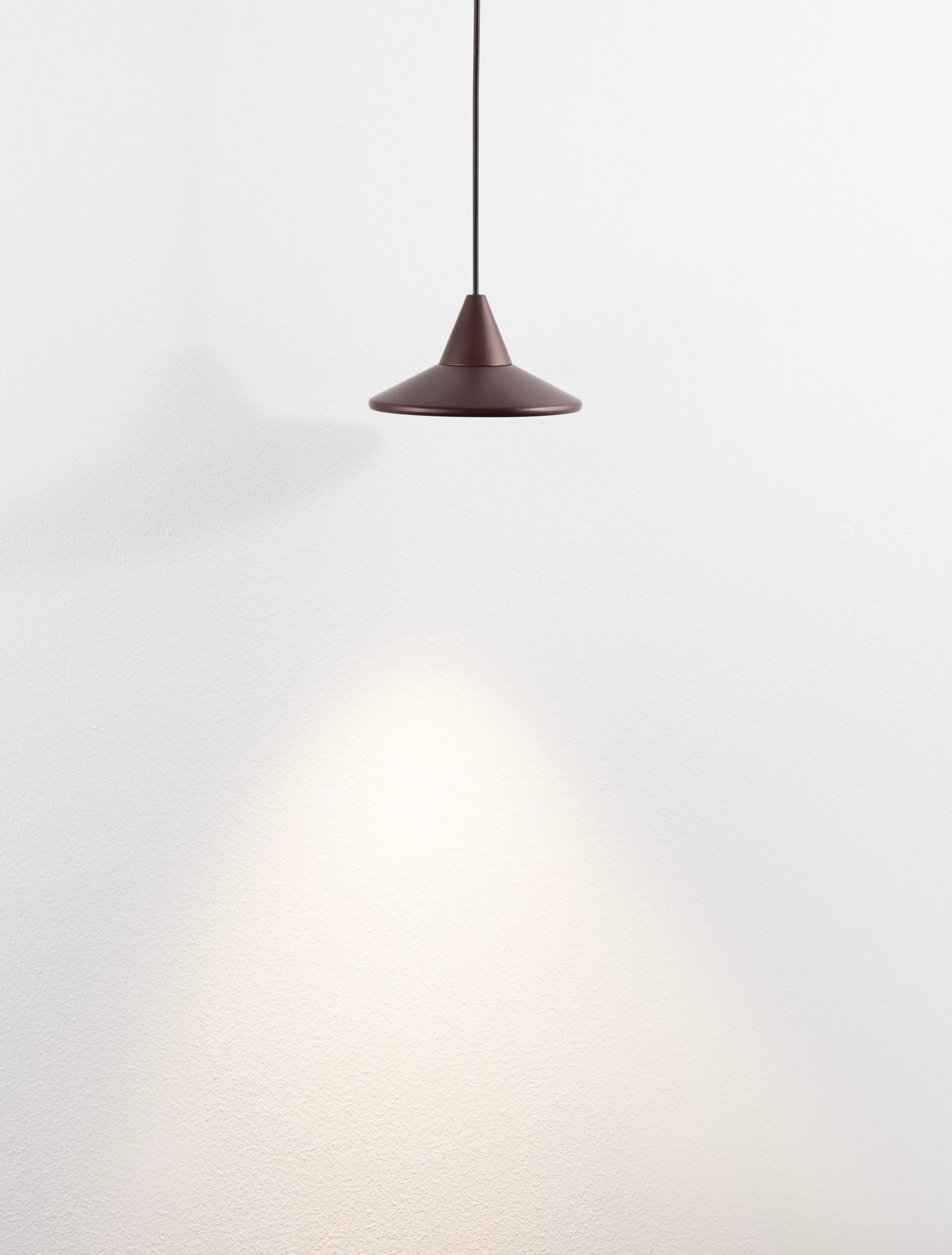 Висящо осветително тяло (пендел) DRO LED 6W 220-240V Триак димируем Кафяв алуминий Регулируема височина ⌀9.2 H150см
