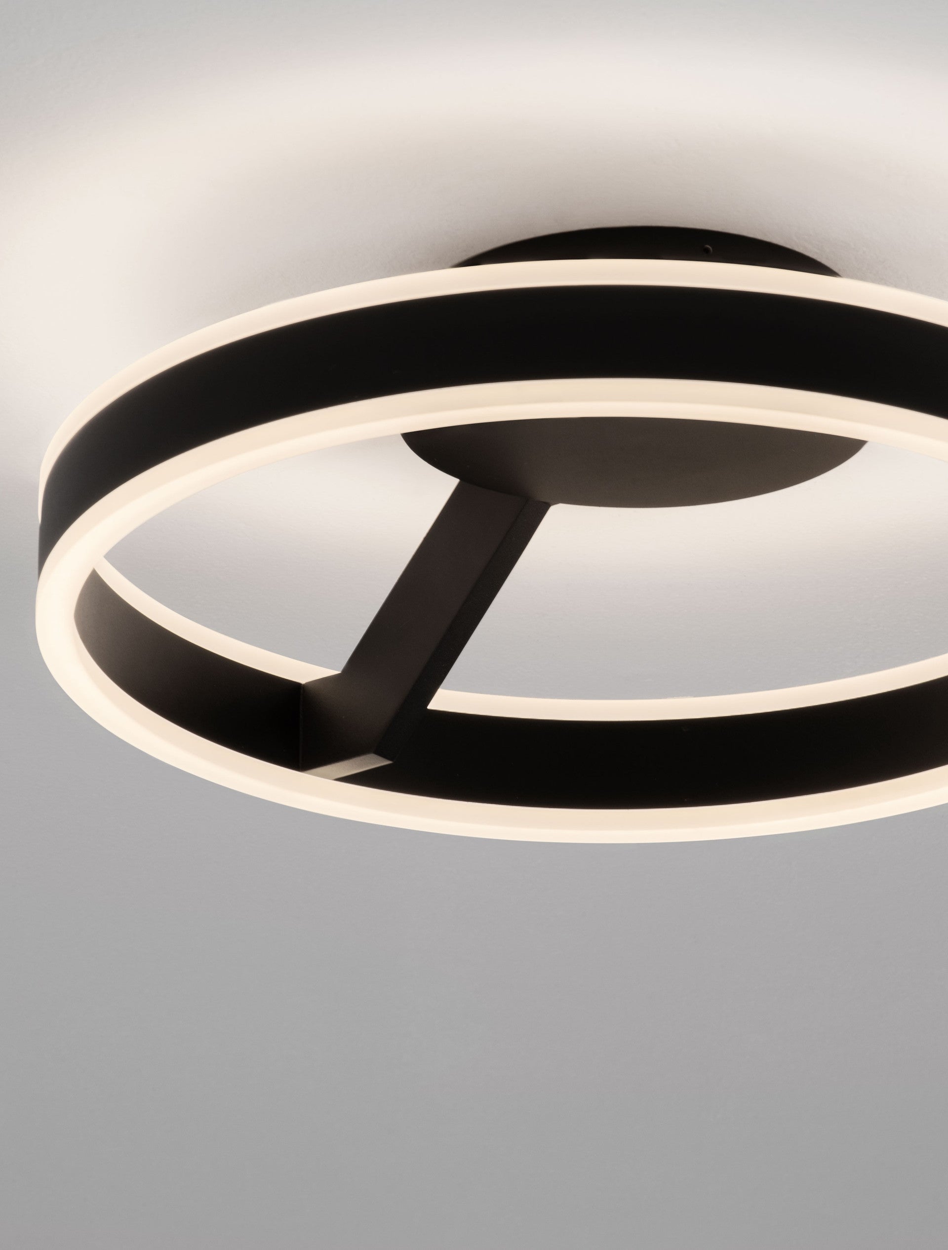 Висящо осветително тяло (пендел) BIANCO 28W LED Пясъчно черен алуминий и акрил ⌀40
