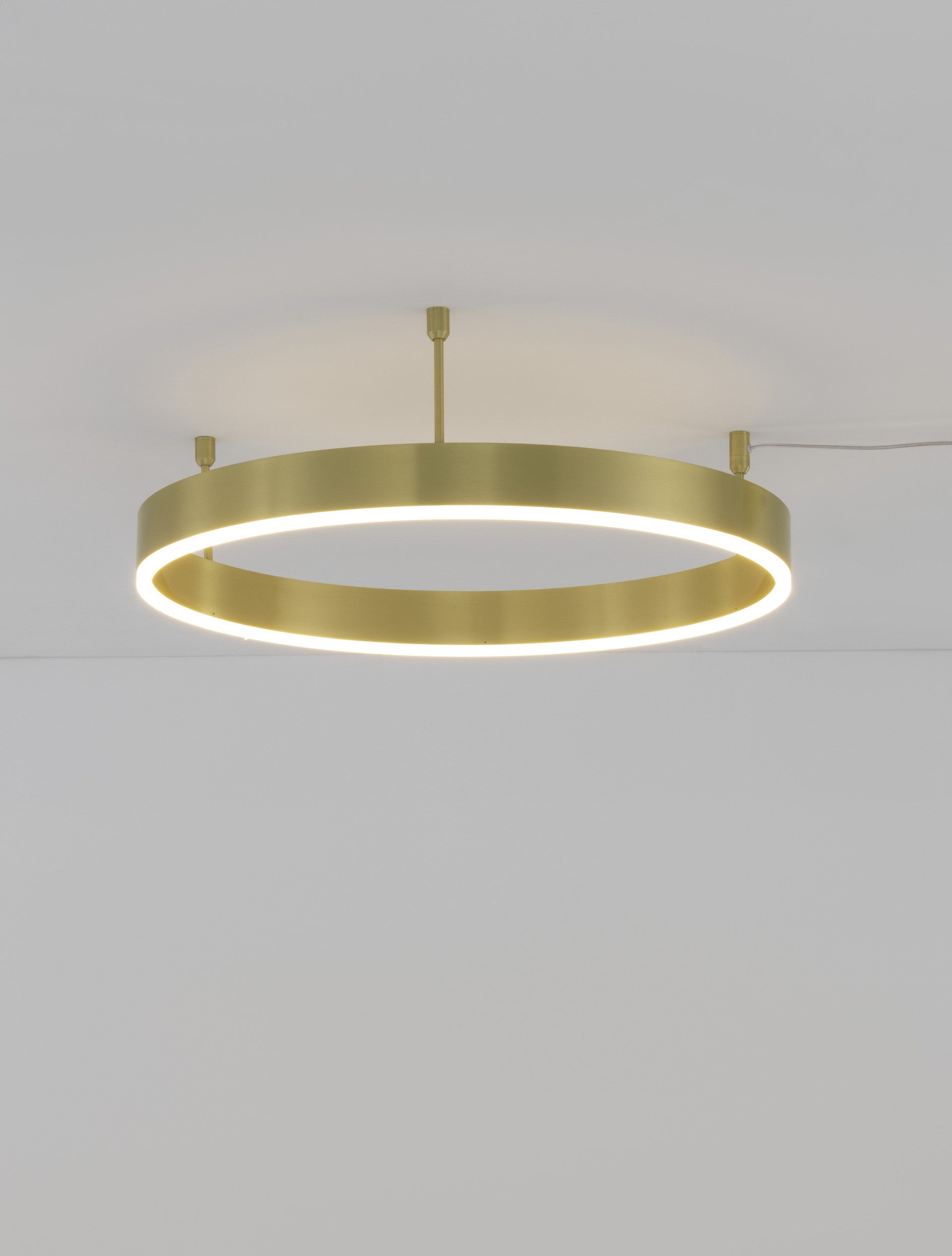 Висящо осветително тяло (пендел) MOTIF 46W LED 3000K Триак димируем Златист месинг алуминий акрил