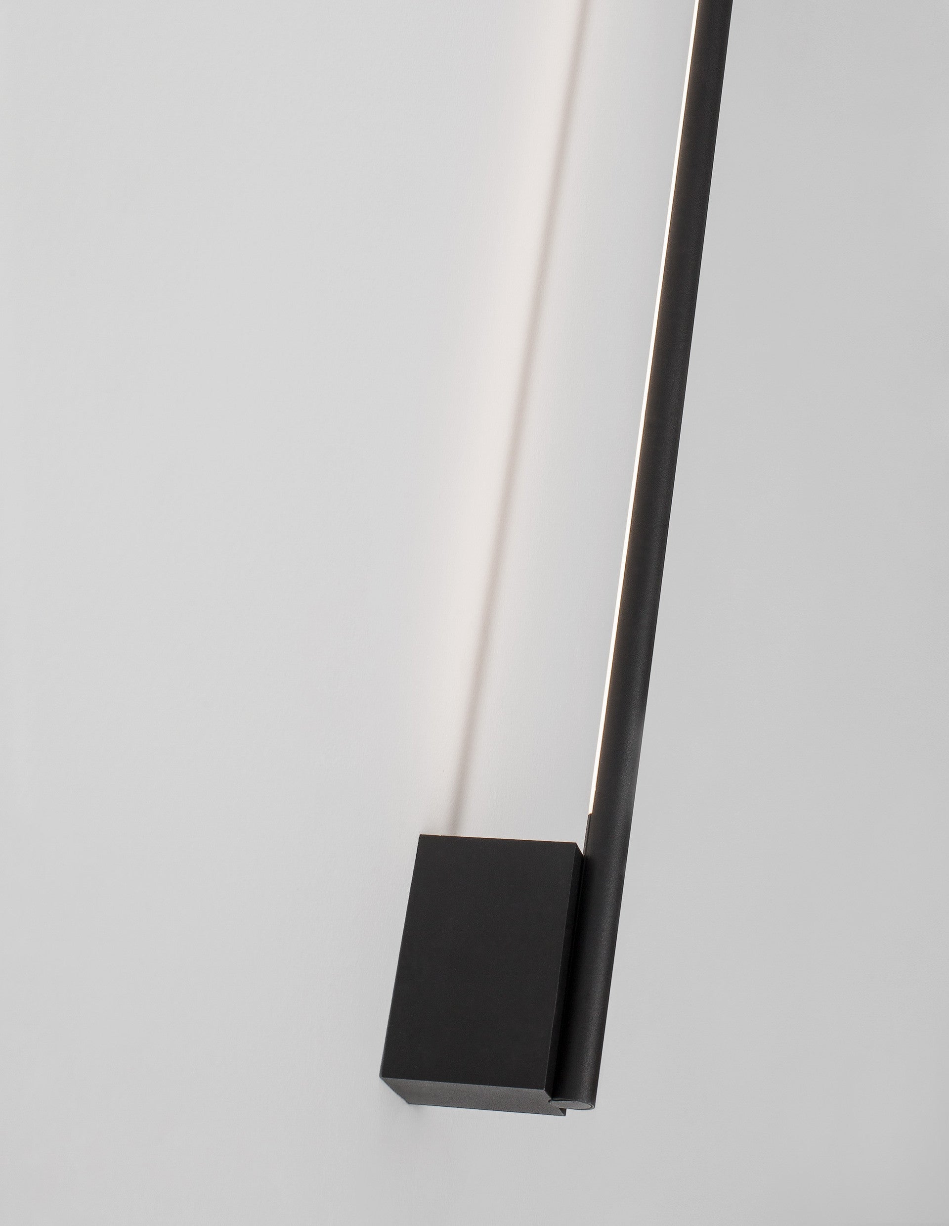 Висящо осветително тяло (пендел) GROPIUS 15W LED Пясъчно черен алуминий