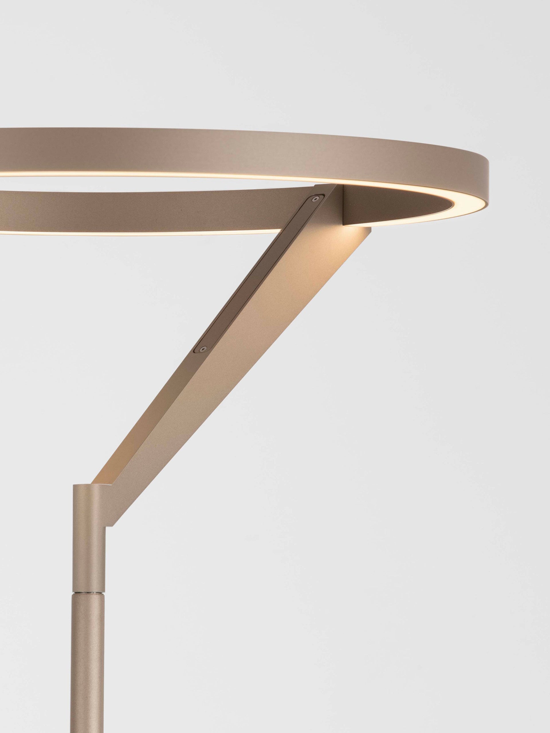 Висящо осветително тяло (пендел) TILIA LED 26W 220-240V Шампанско злато алуминий ⌀33 H168см сензор