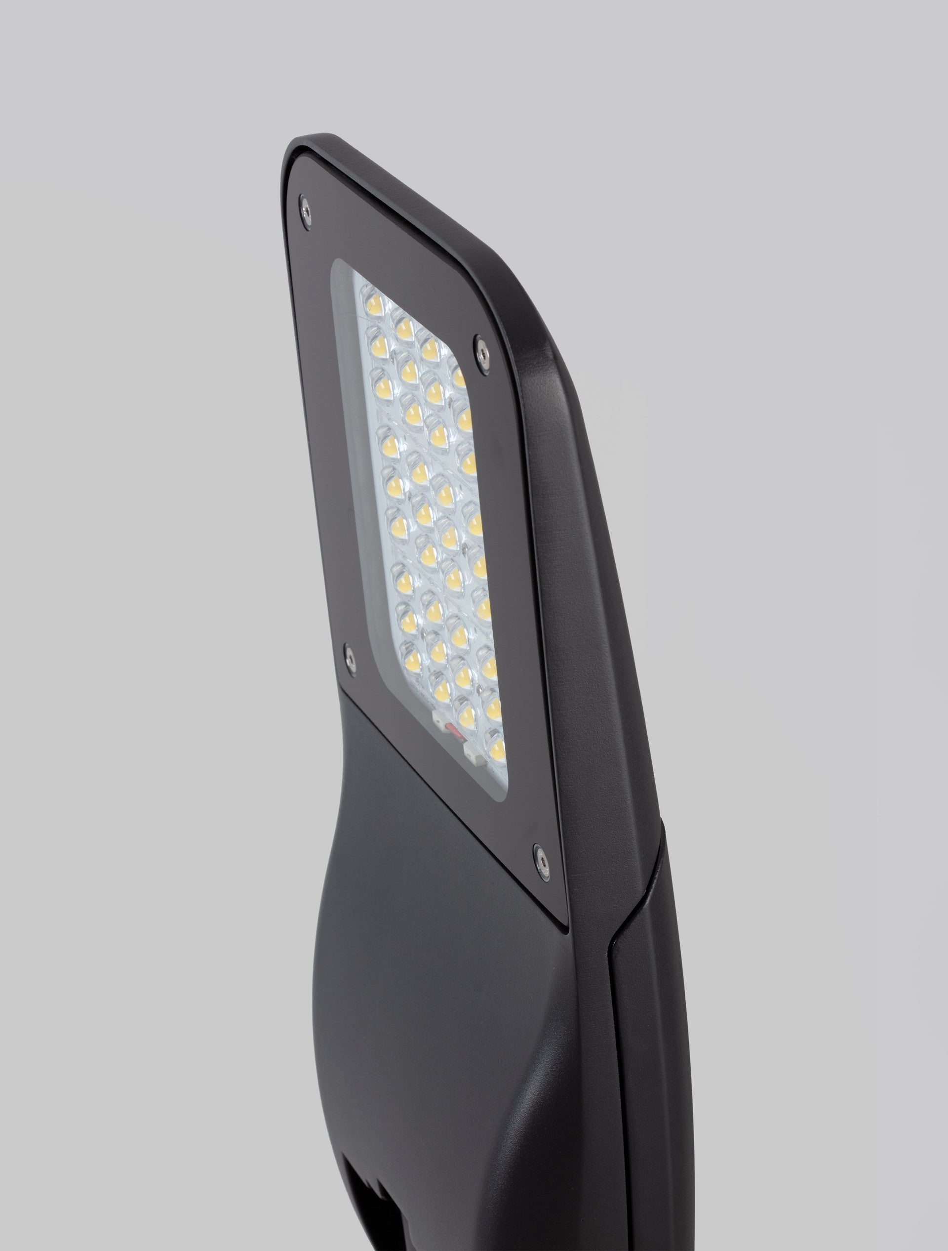 Техническо осветление TANO 60W 4000K Уличен IP66