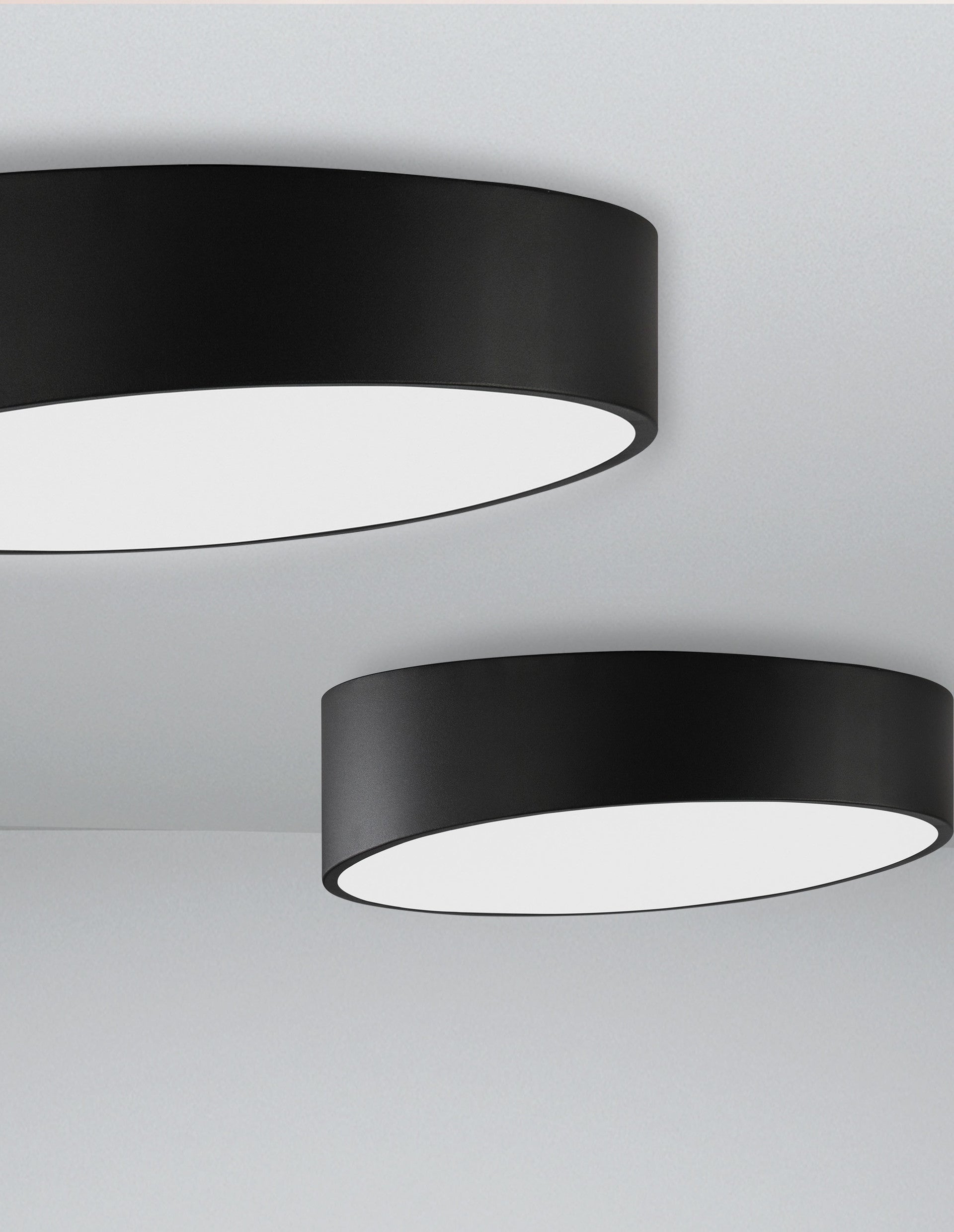 Висящо осветително тяло (пендел) MAGGIO 60W LED Пясъчно черен алуминий матово бял акрил ⌀50 H12см