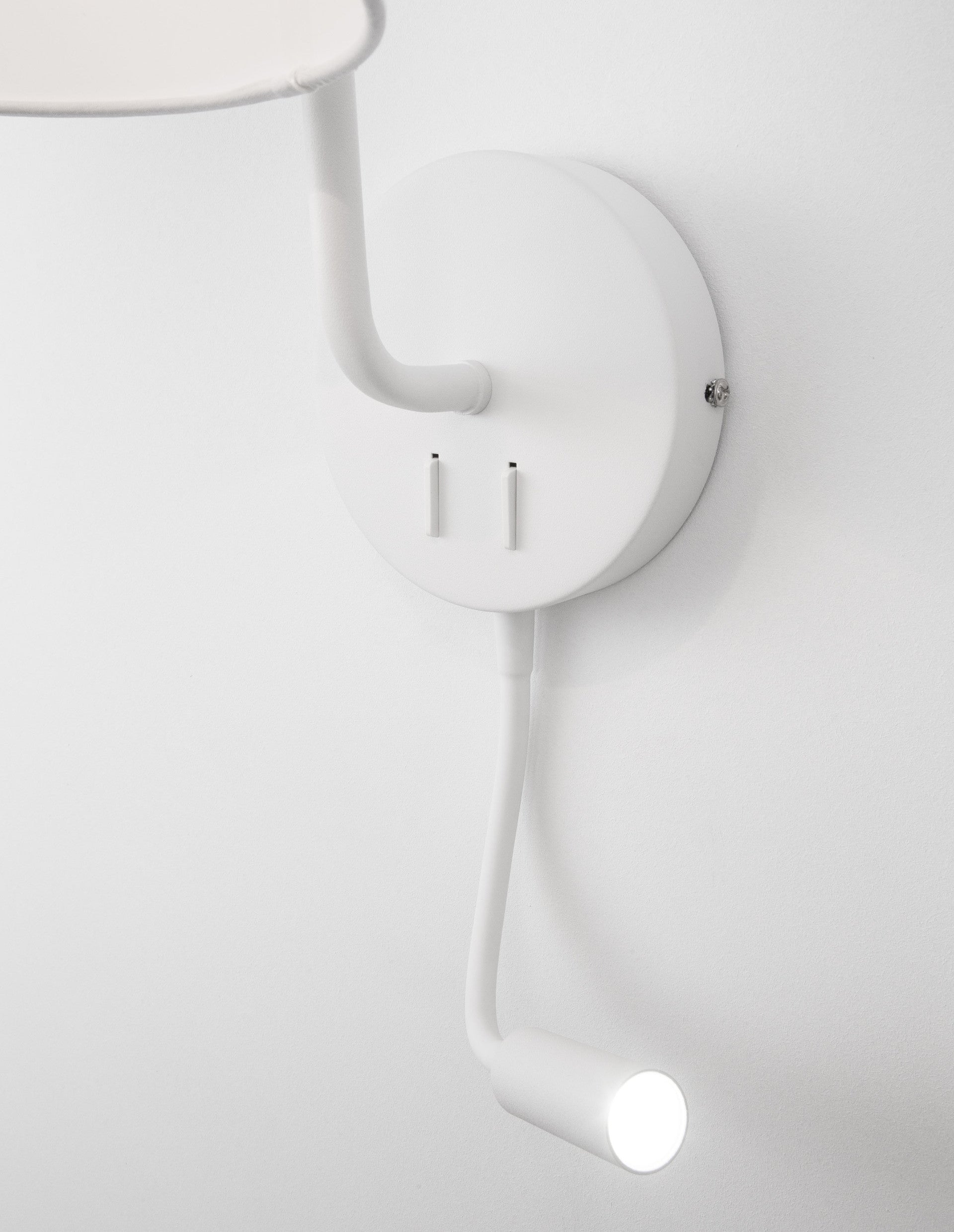 Висяща лампа SAGE LED E27 15W, бял алуминий и бял текстилен абажур