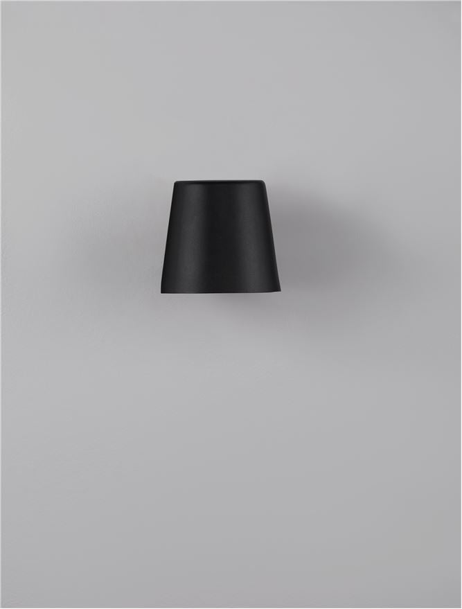 Външен аплик OVI 10W GU10 LED Пясъчно черен алуминий и стъкло IP54 без крушка