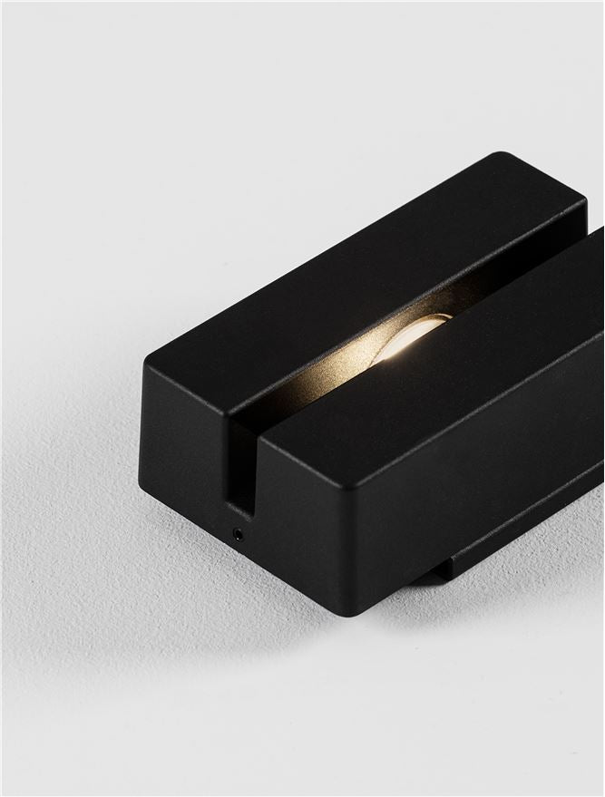 Техническо осветление DIO 4W Пясъчно черен алуминий IP65 2700K L15.5 W4.7 H8.5см