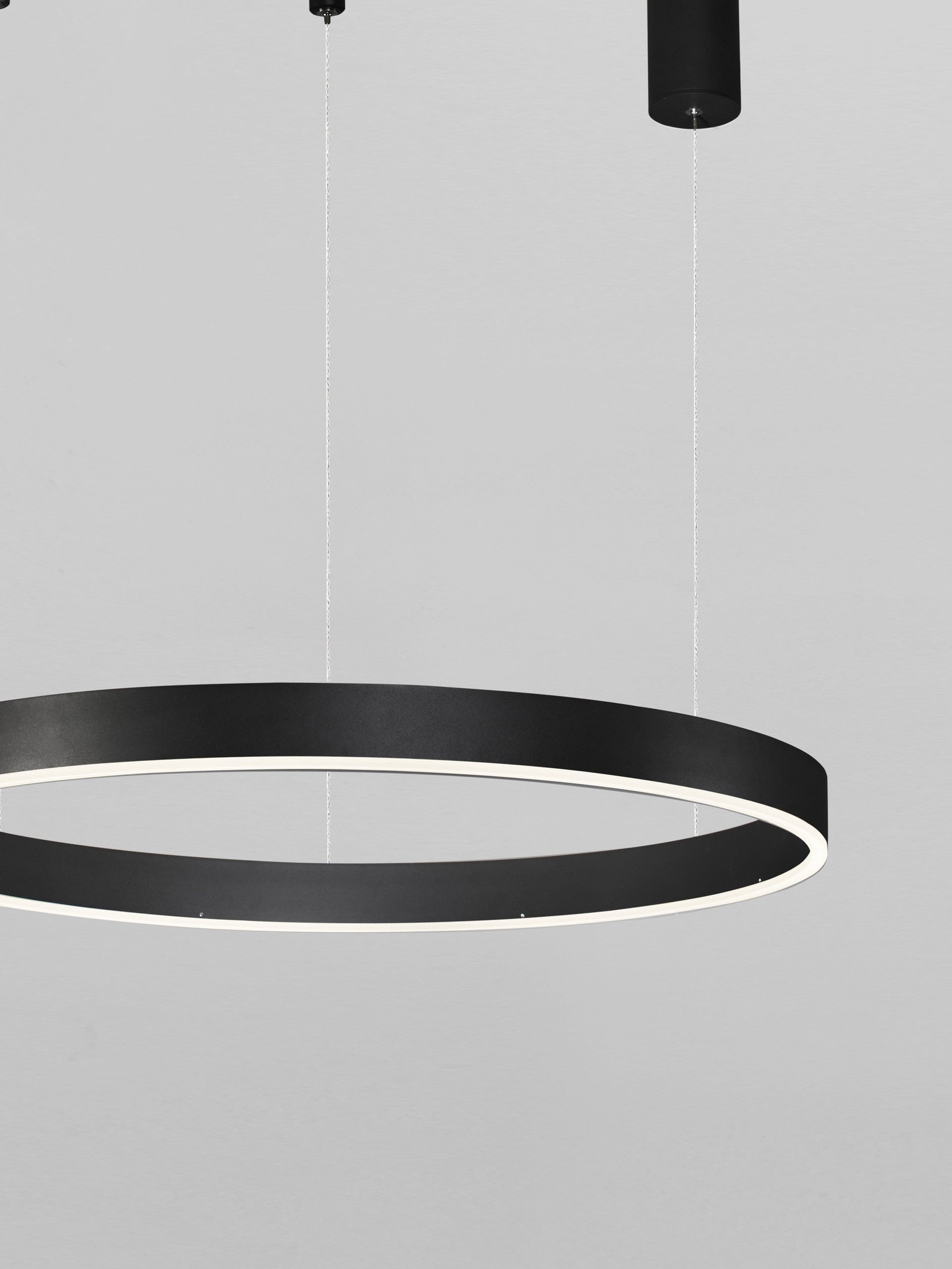 Висящо осветително тяло (пендел) MOTIF LED 40W 230V Триак димируем Пясъчно черен алуминий и акрил Регулируема височина ⌀60 H200см