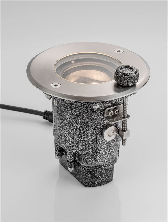 LED спот NARROW 6W 110-240V IP67 Сребрист ⌀15 H16.5см 3000K
