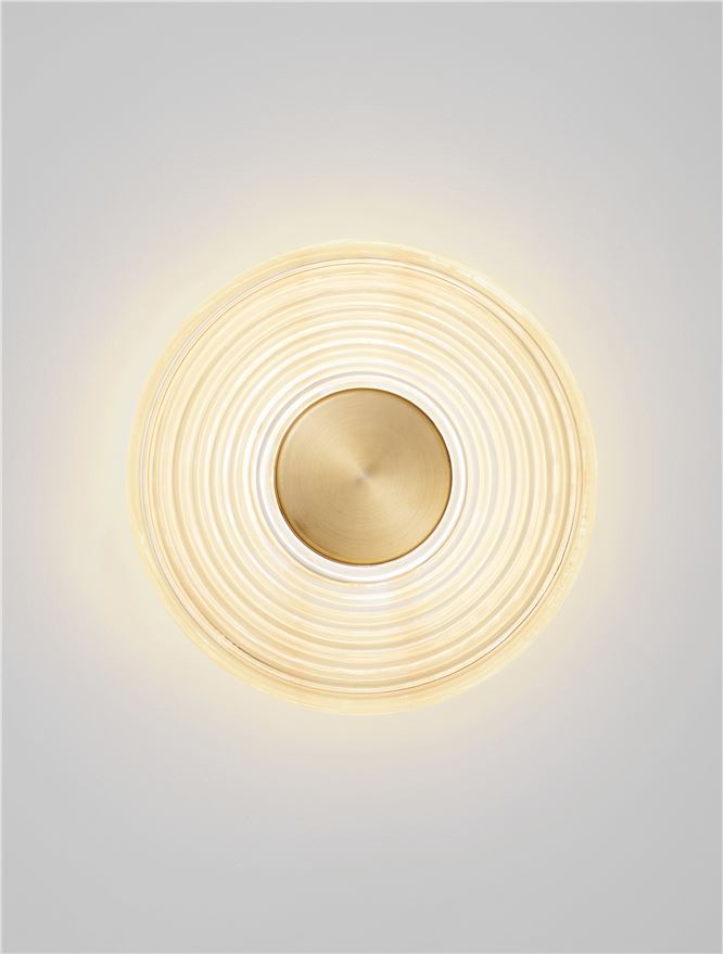 Висящо осветително тяло (пендел) NOUS LED 8W 3000K 304Lm Златист месинг и кехлибарено стъкло ⌀30 W6 H30см