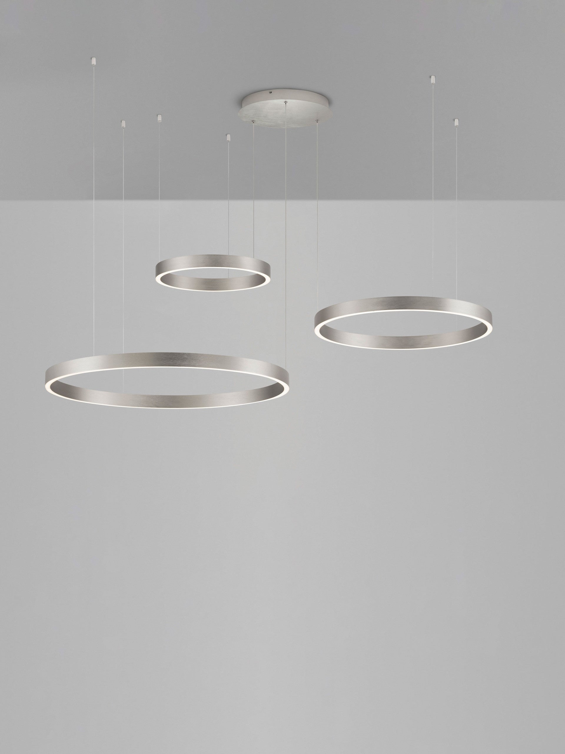 Висящо осветително тяло (пендел) ELOWEN 181W LED Шампанско сребрист алуминий и силикон L148 W106 D40-80см