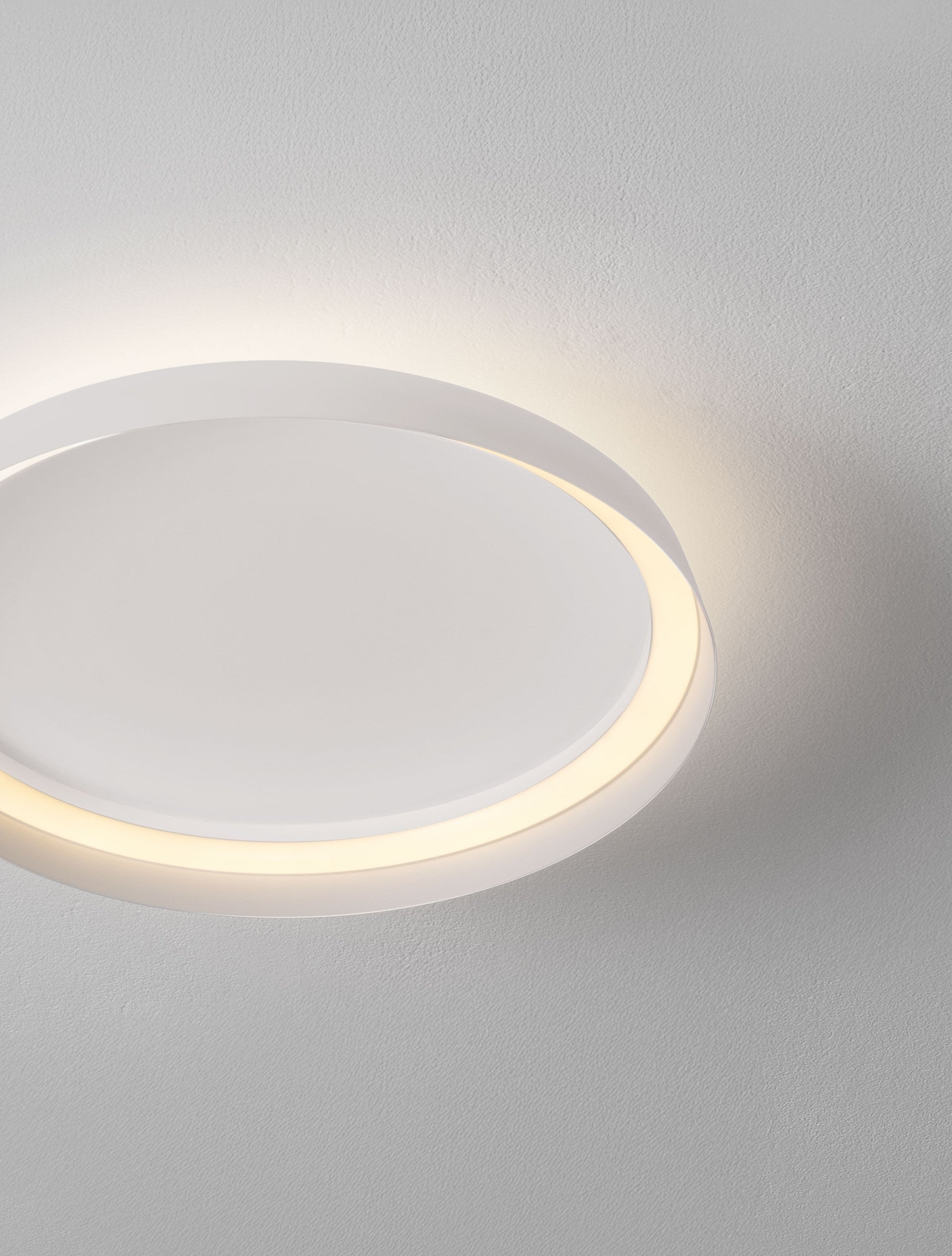 Висящо осветително тяло (пендел) ORMI 38W LED Пясъчно бял алуминий и акрил ⌀44 H7см