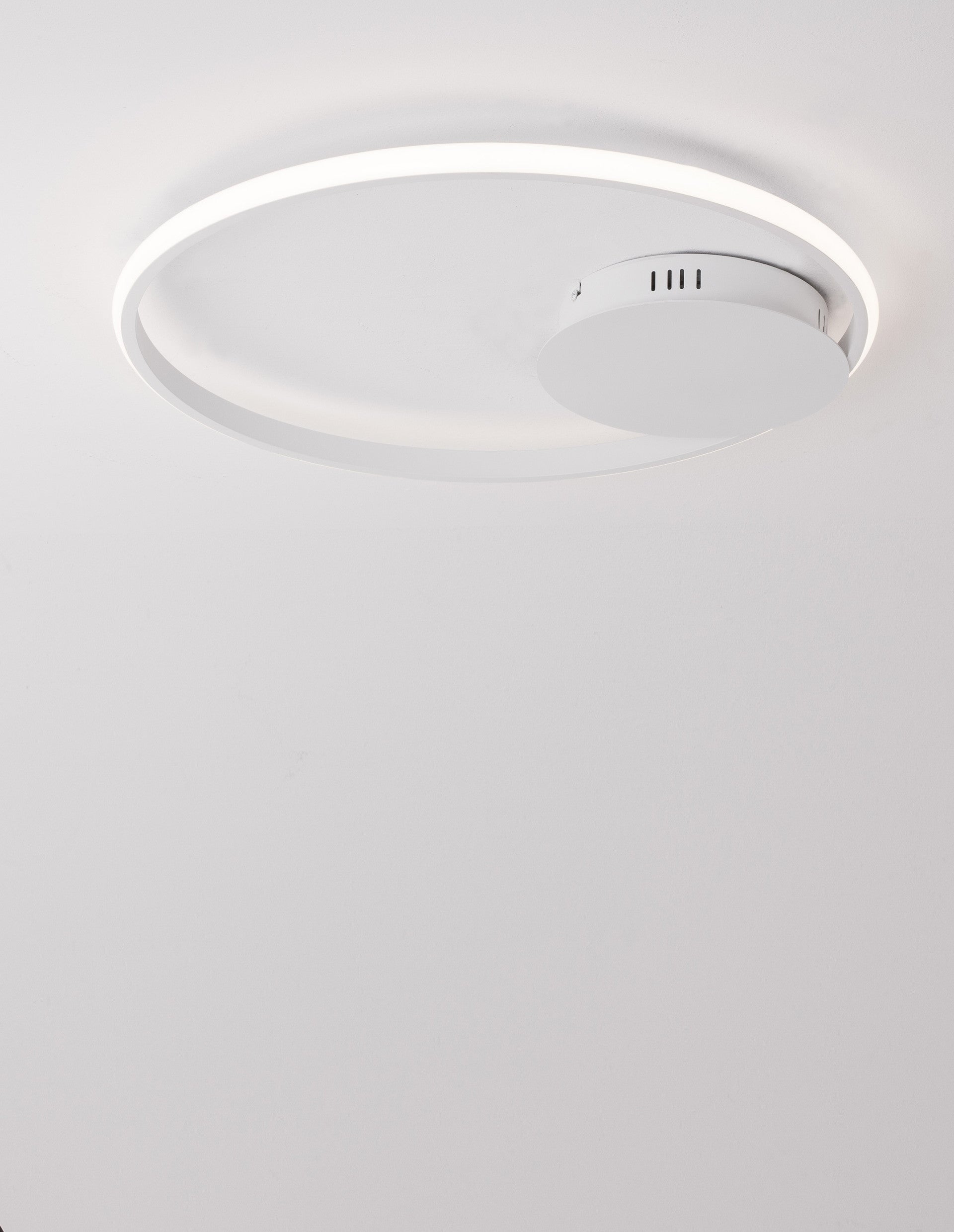 Висящо осветително тяло (пендел) FULINE 32W LED Triac димируем Пясъчно бял алуминий и акрил