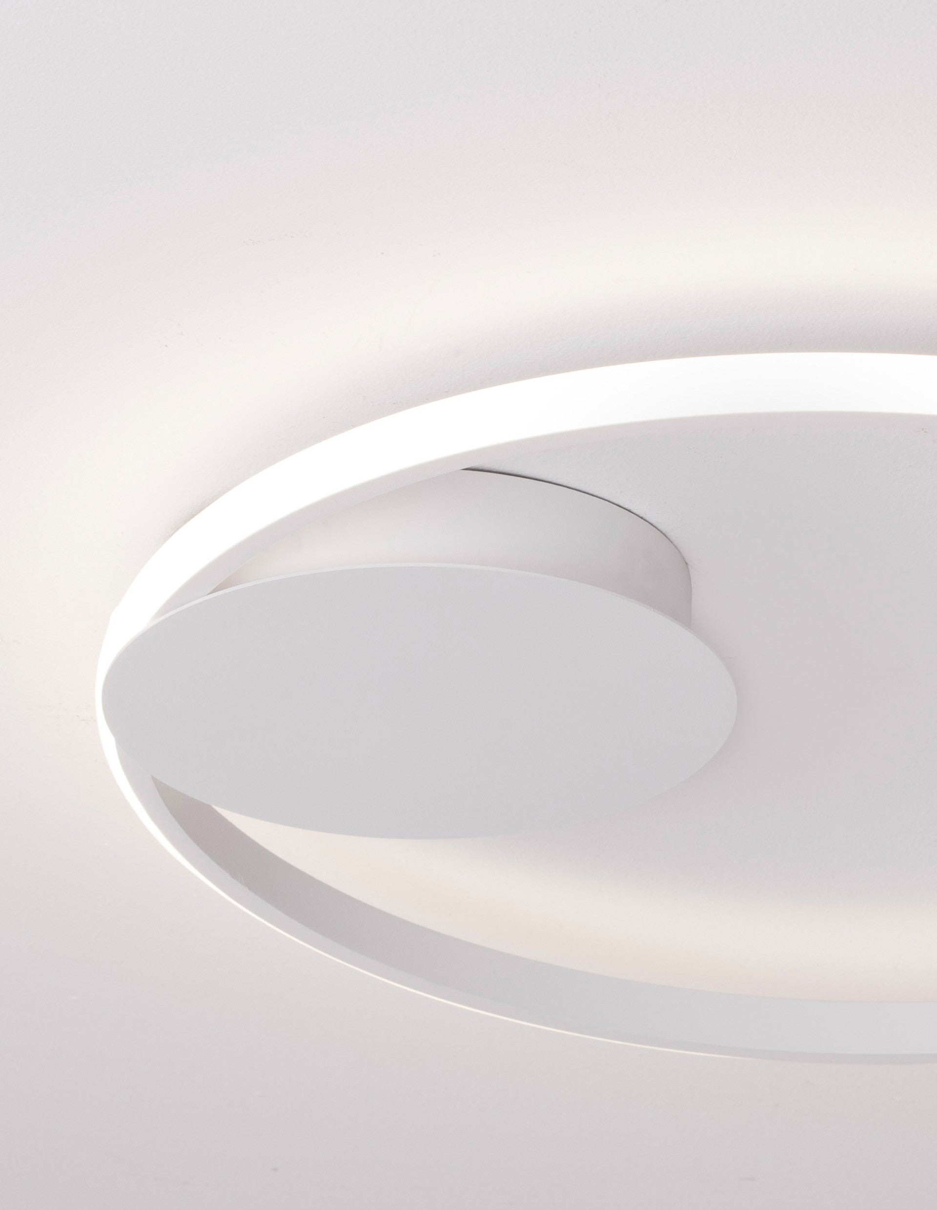 Висящо осветително тяло (пендел) FULINE 32W LED Triac димируем Пясъчно бял алуминий и акрил